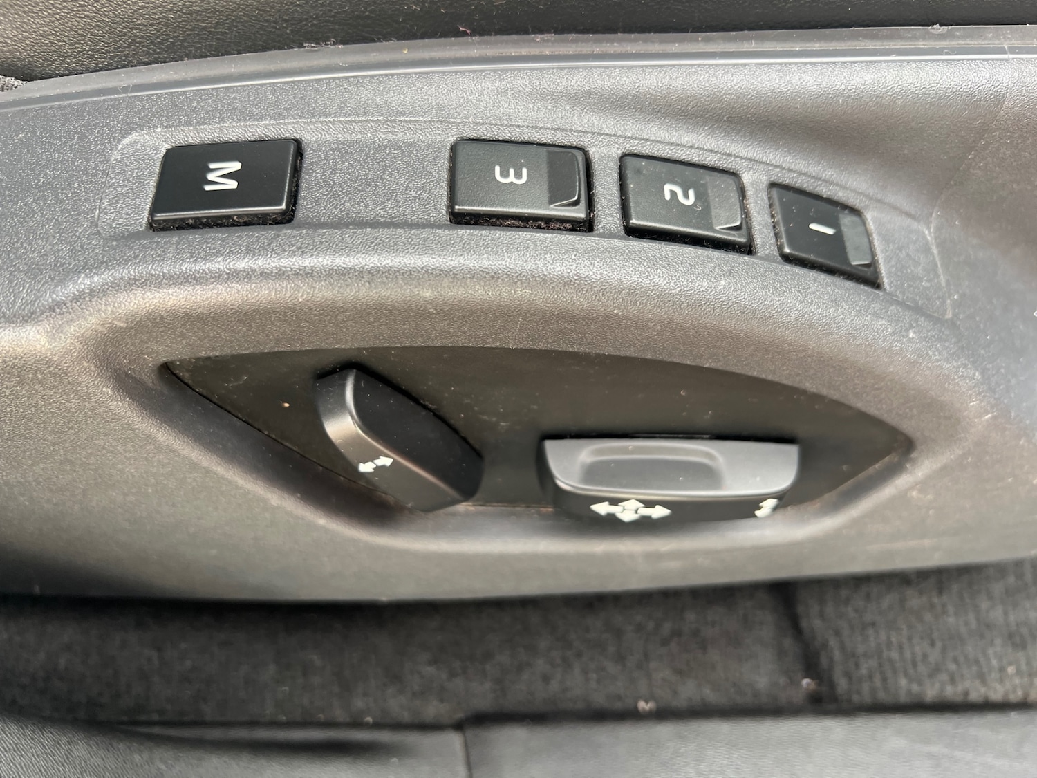 Used Volvo XC60 2012 for sale - 76316456: Photo 27