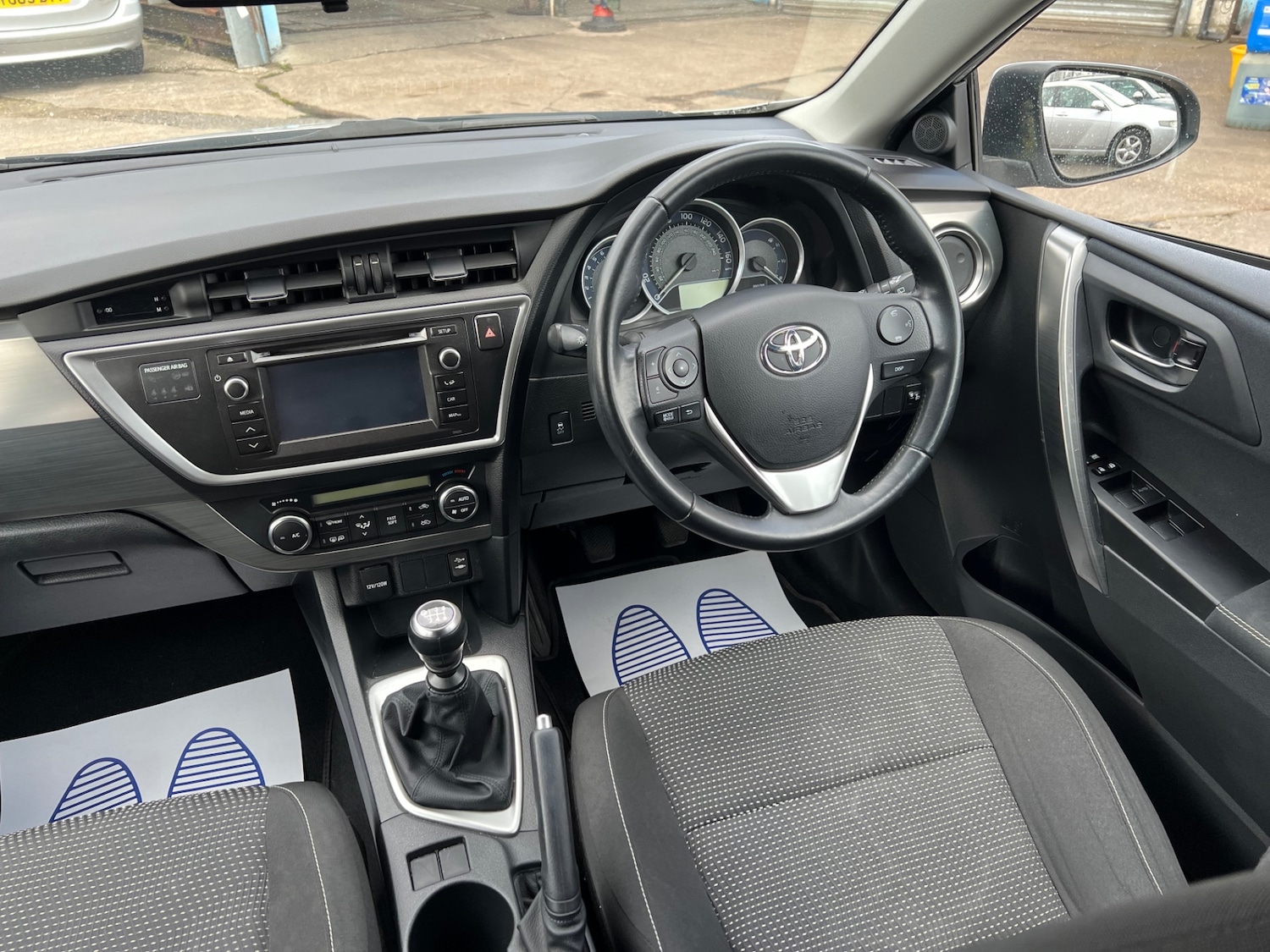 Used Toyota Auris 2013 for sale - 78183523: Photo 19