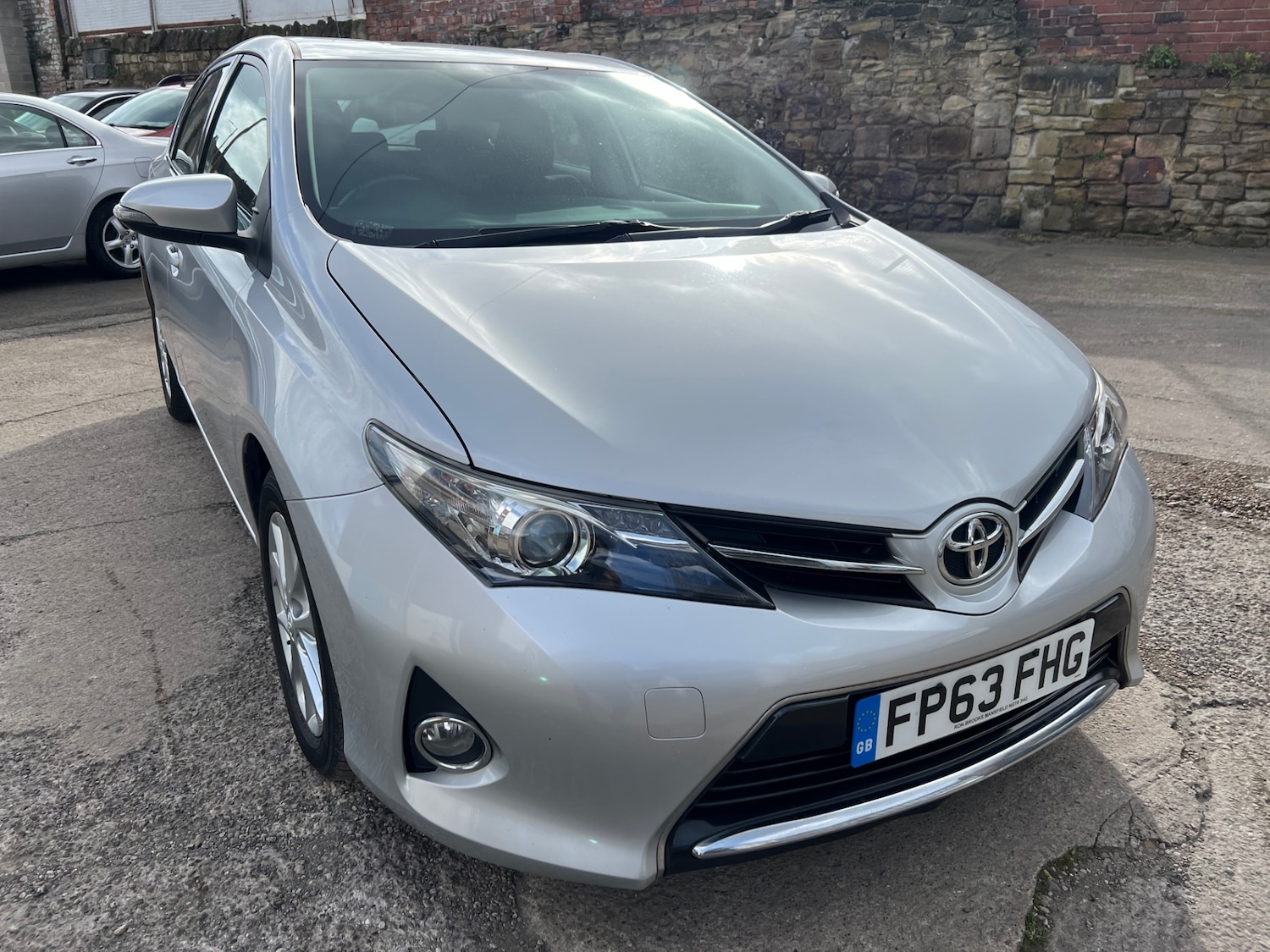 Used Toyota Auris 2013 for sale - 78183523: Photo 2