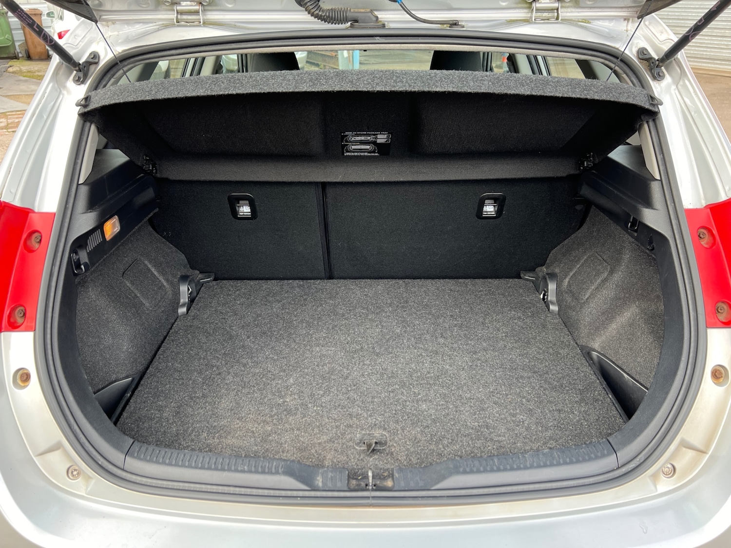 Used Toyota Auris 2013 for sale - 78183523: Photo 27