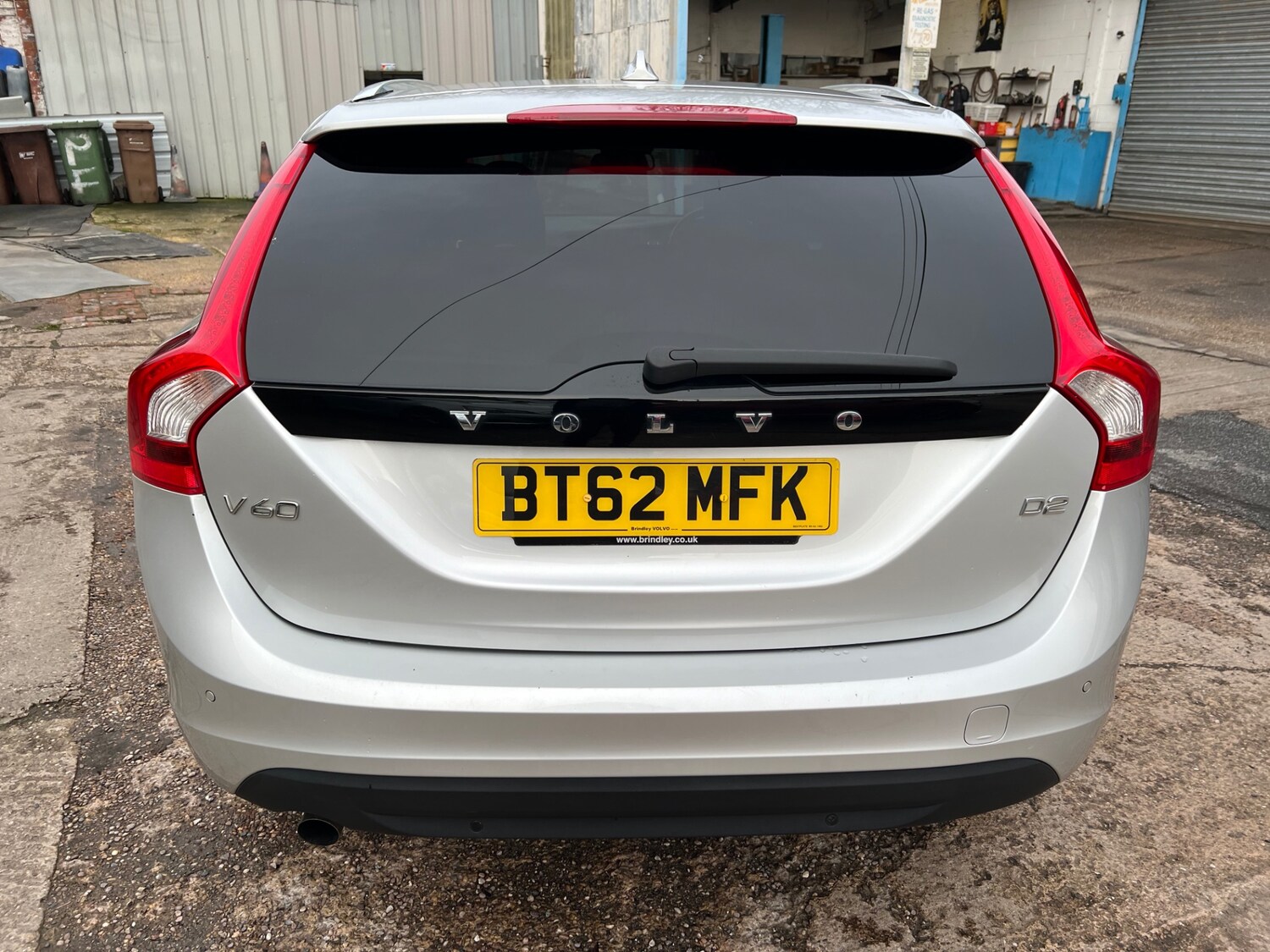 Used Volvo V60 2013 for sale - 77681535: Photo 9