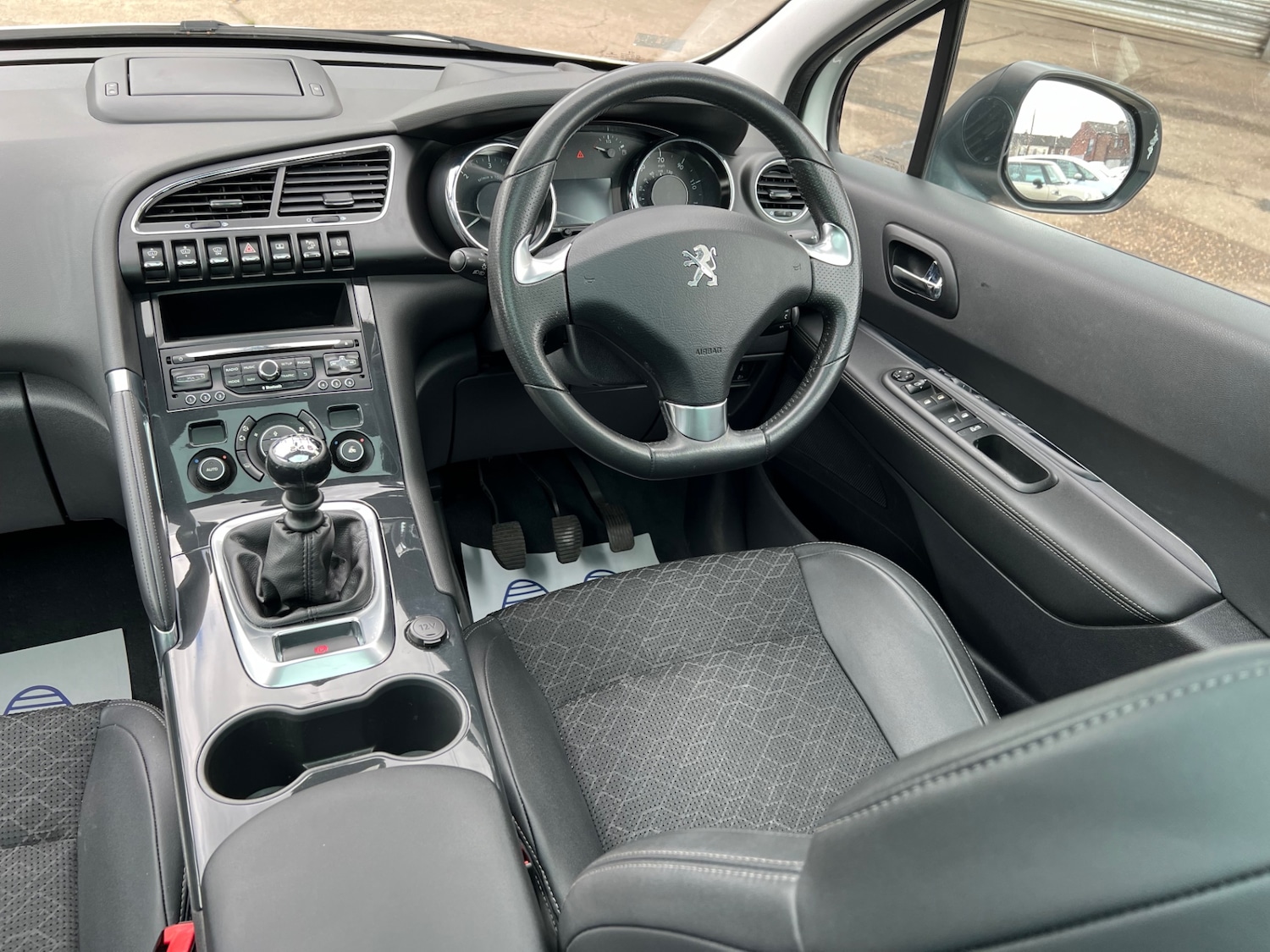 Used Peugeot 3008 2015 for sale - 76316424: Photo 19