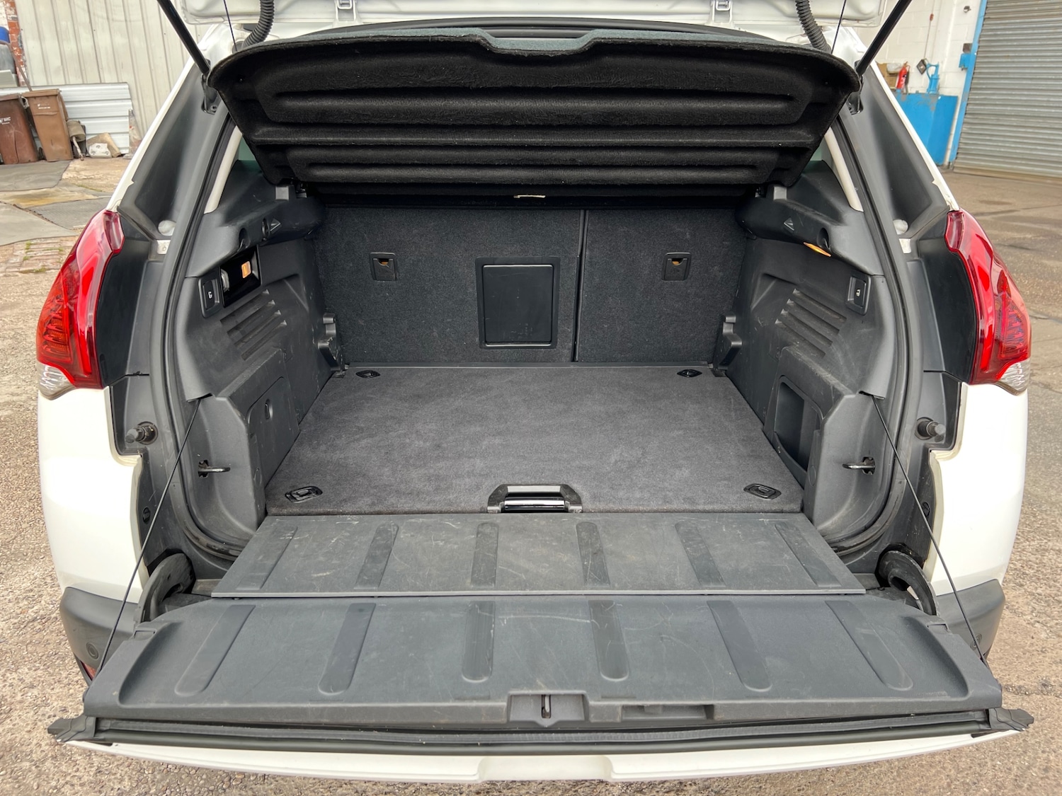 Used Peugeot 3008 2015 for sale - 76316424: Photo 25