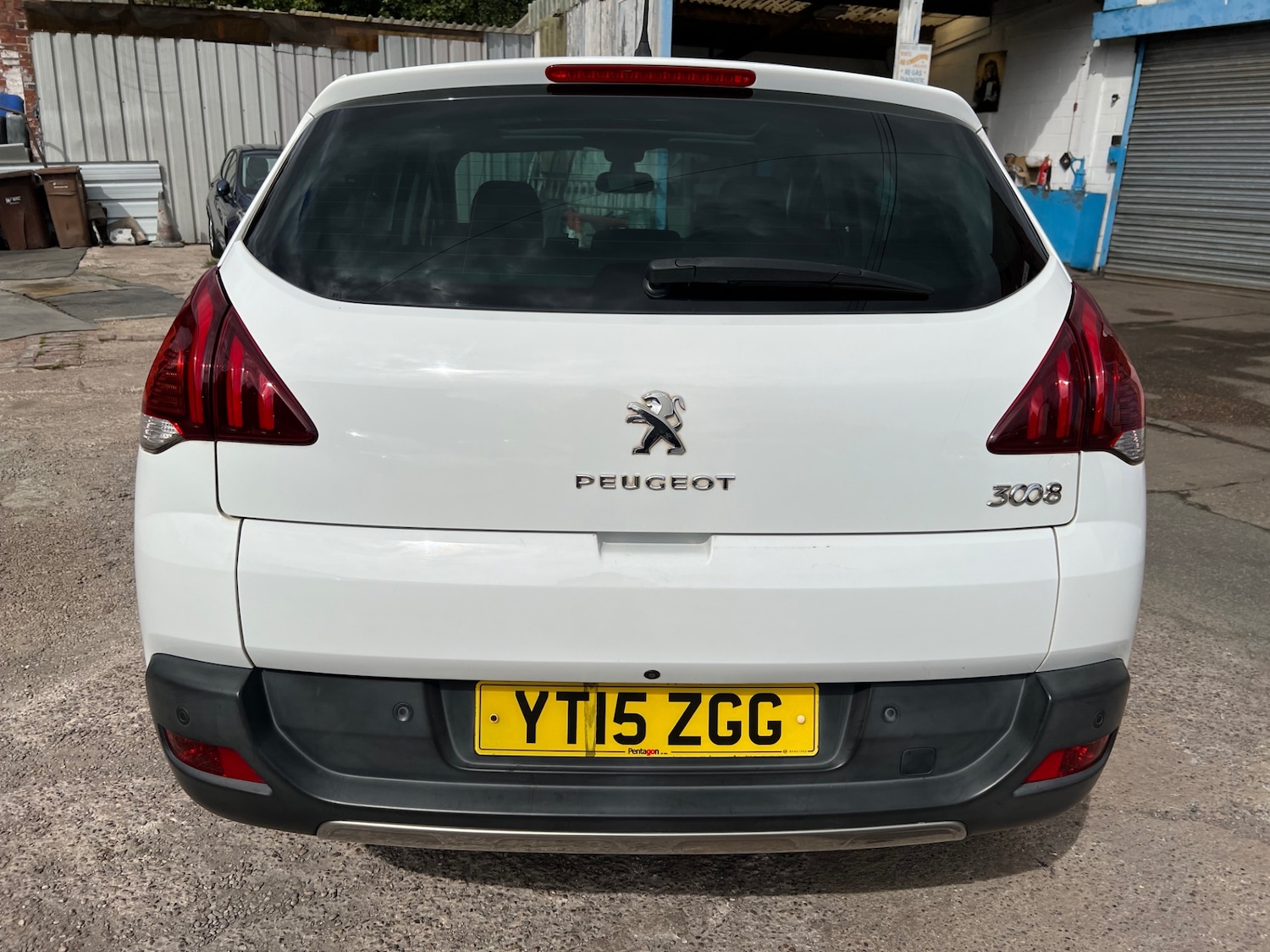 Used Peugeot 3008 2015 for sale - 76316424: Photo 9