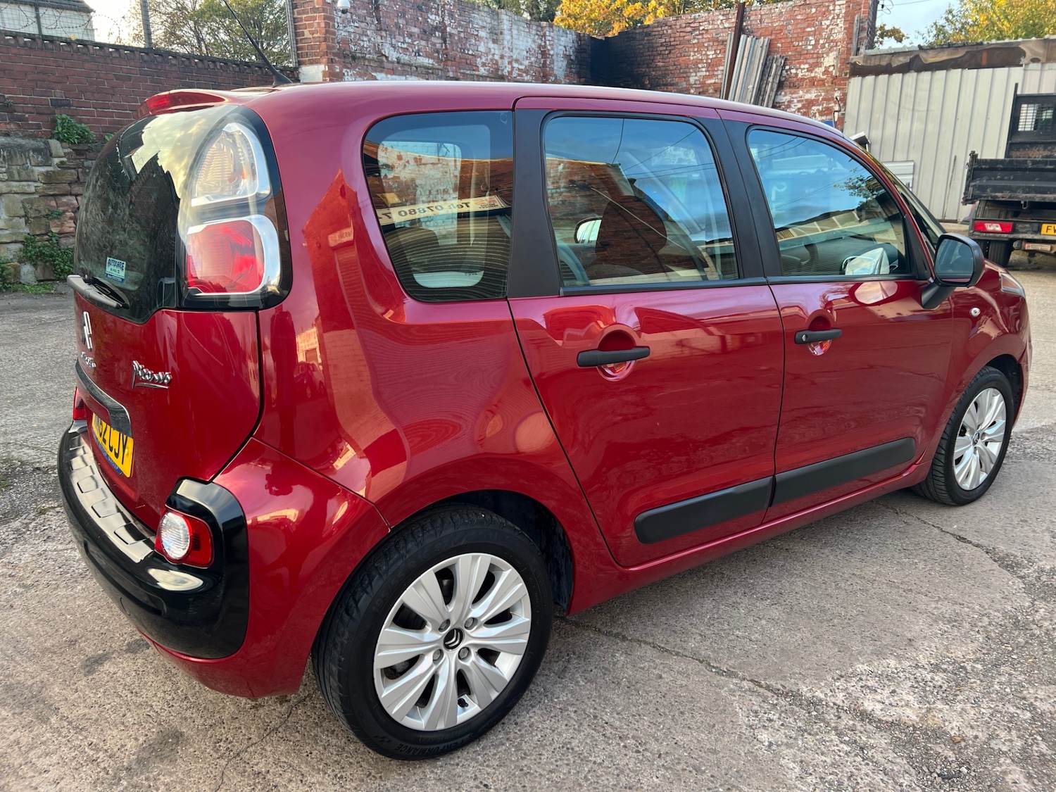 Used Citroen C3 Picasso 2013 for sale - 77277688: Photo 10