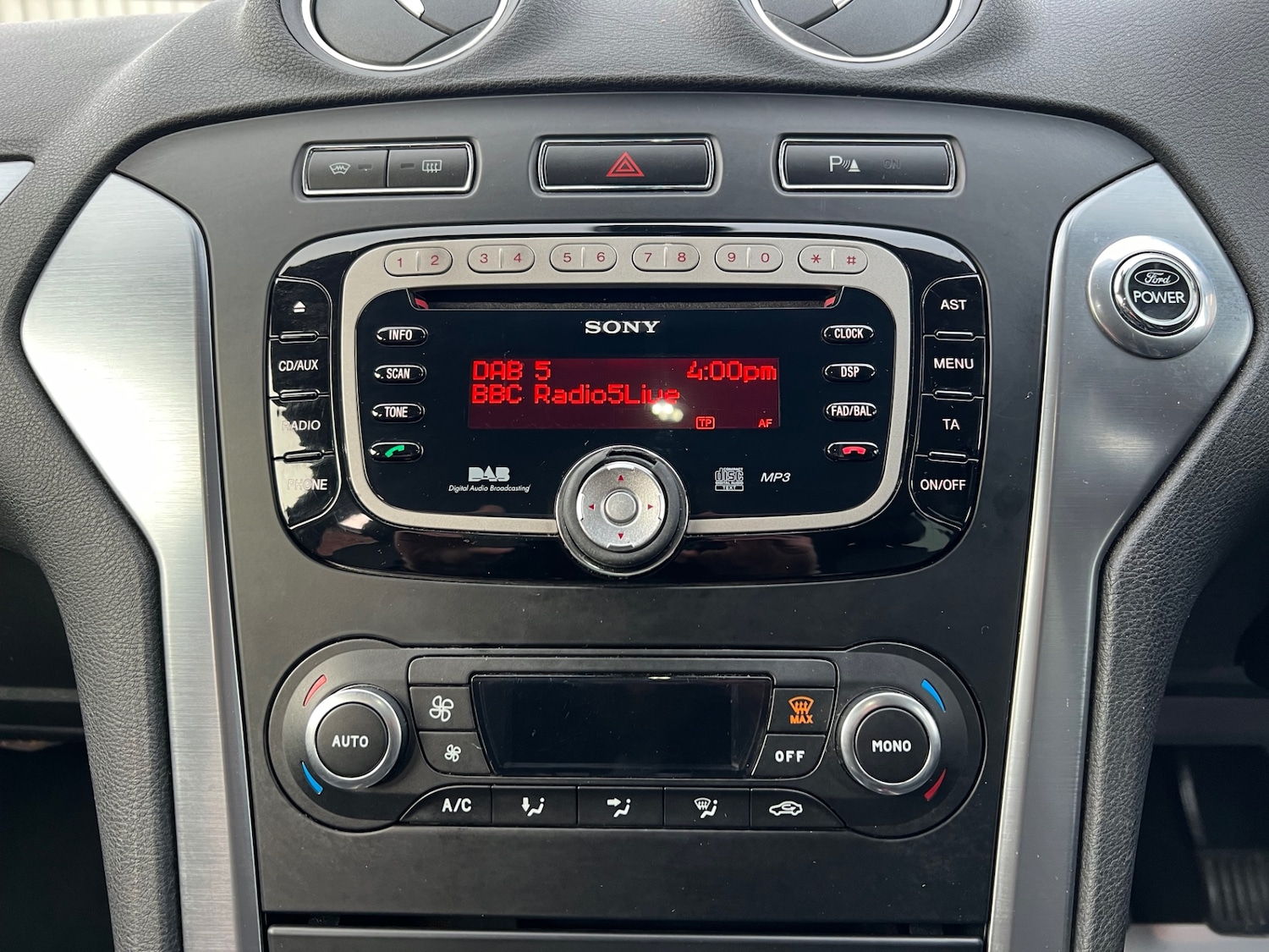 Used Ford Mondeo 2011 for sale - 77694584: Photo 21