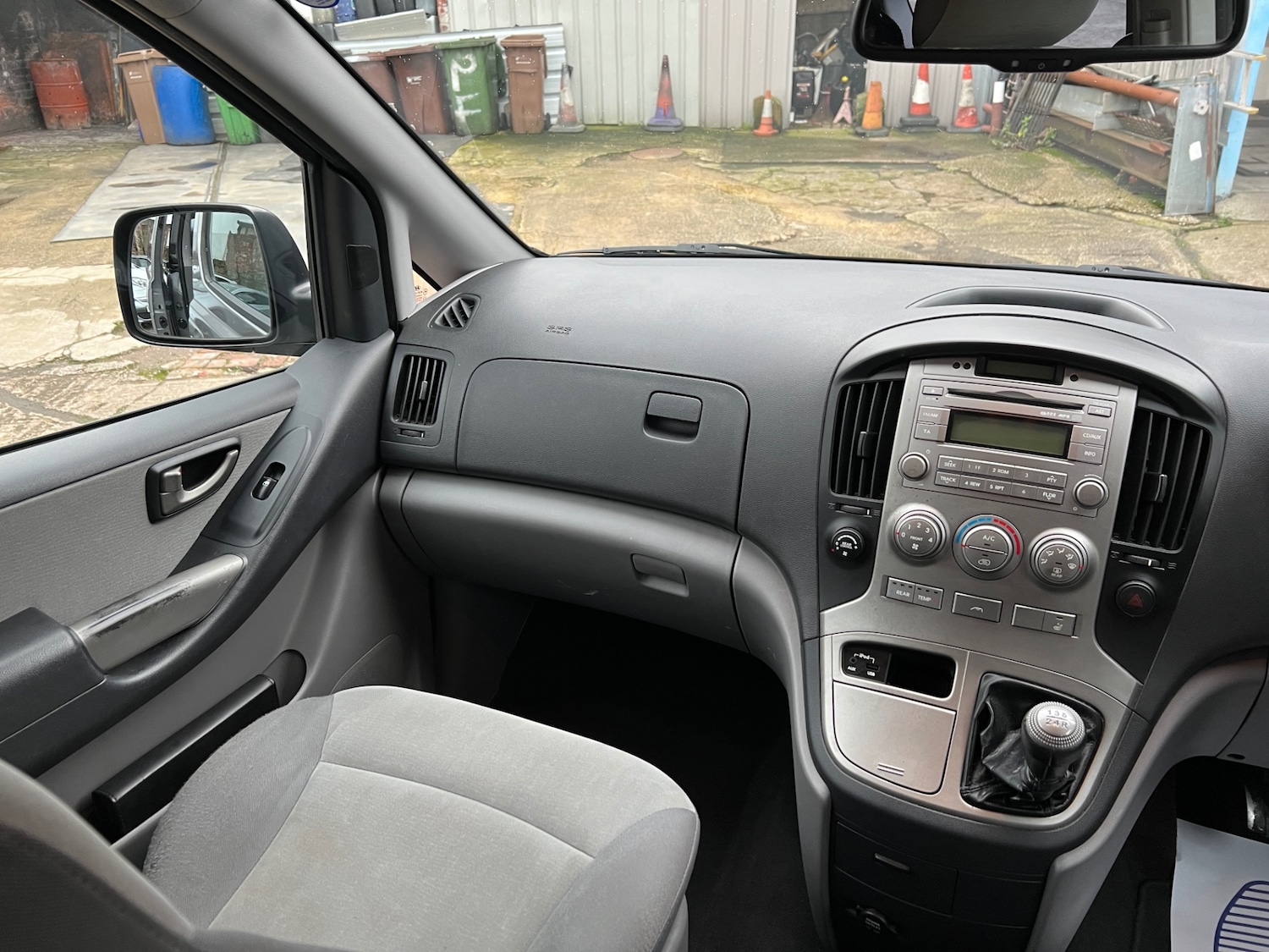 Used Hyundai i800 2010 for sale - 77681172: Photo 22