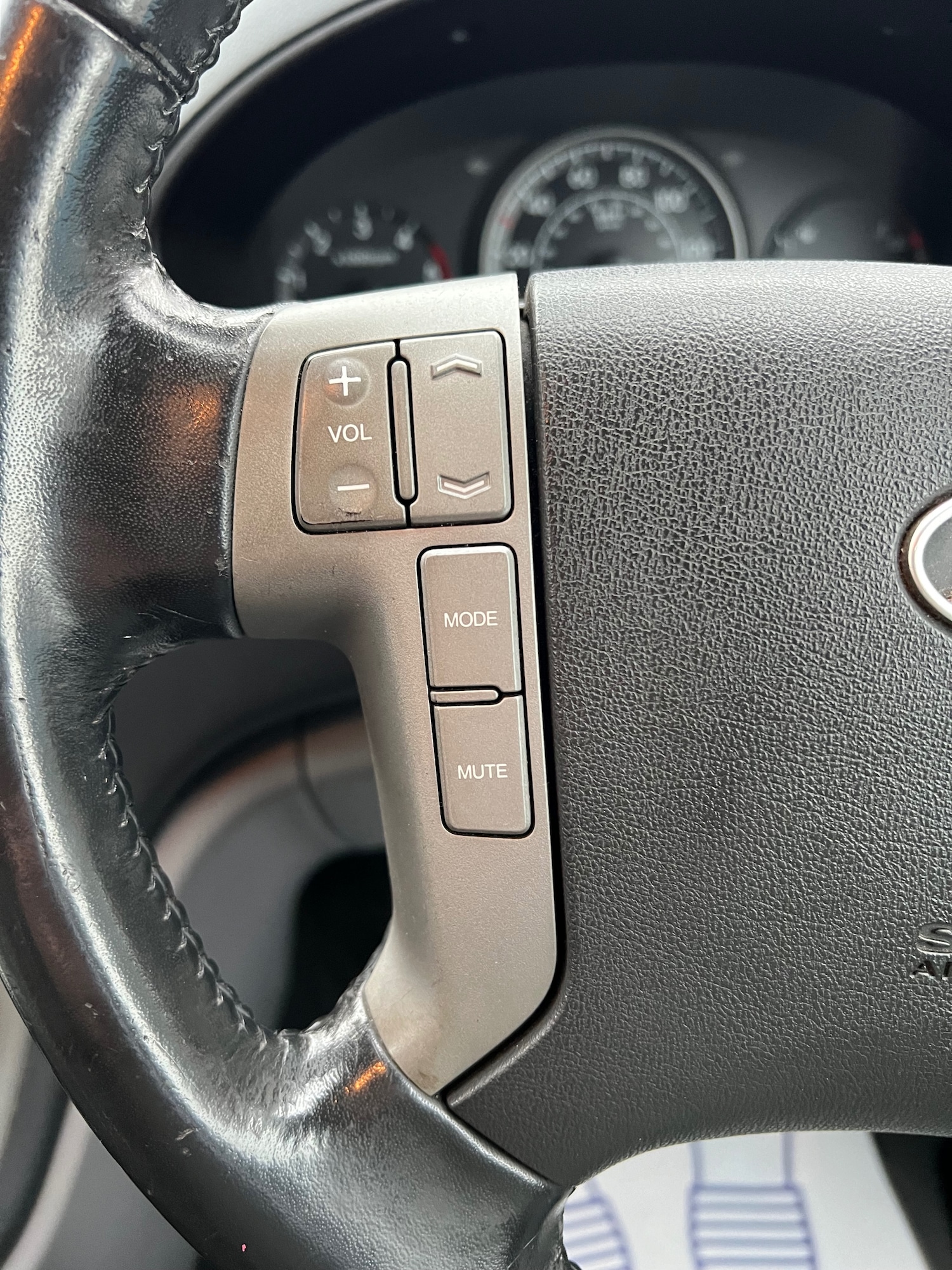 Used Hyundai i800 2010 for sale - 77681172: Photo 25