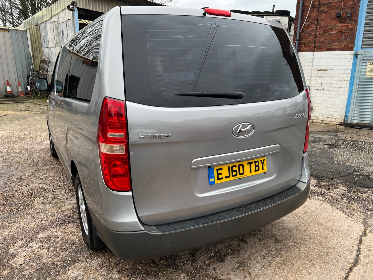 Used Hyundai i800 2010 for sale - 77681172: Photo 8