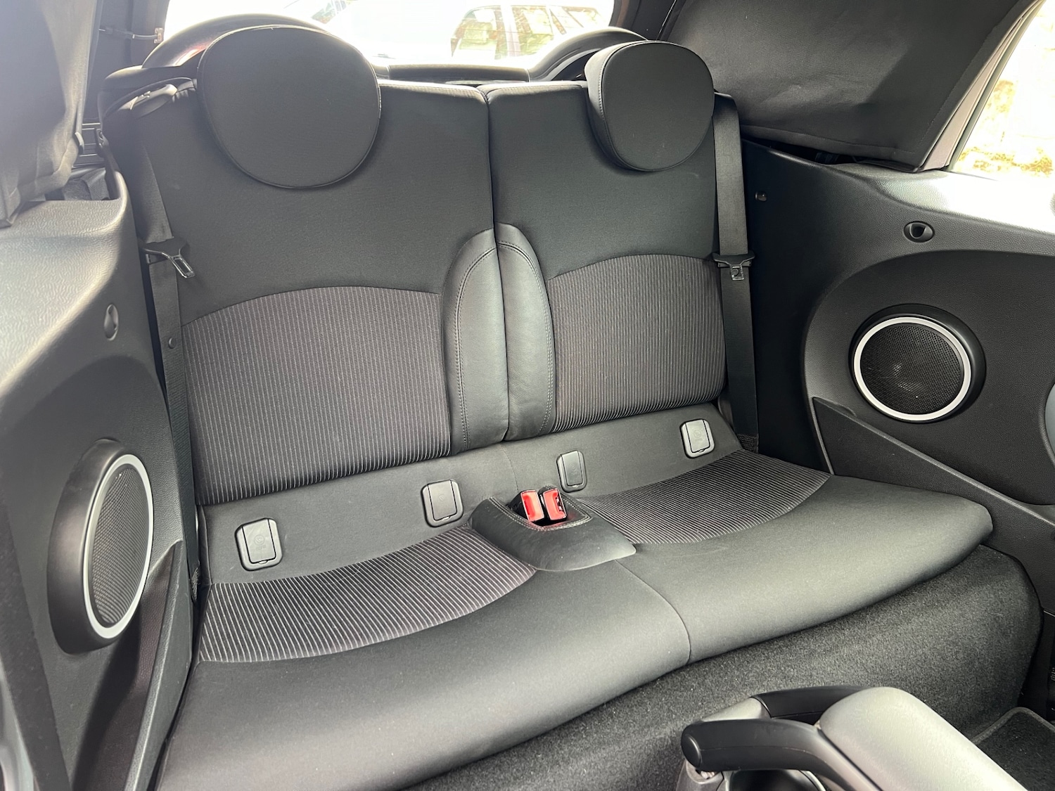 Used MINI Convertible 2012 for sale - 76316496: Photo 19