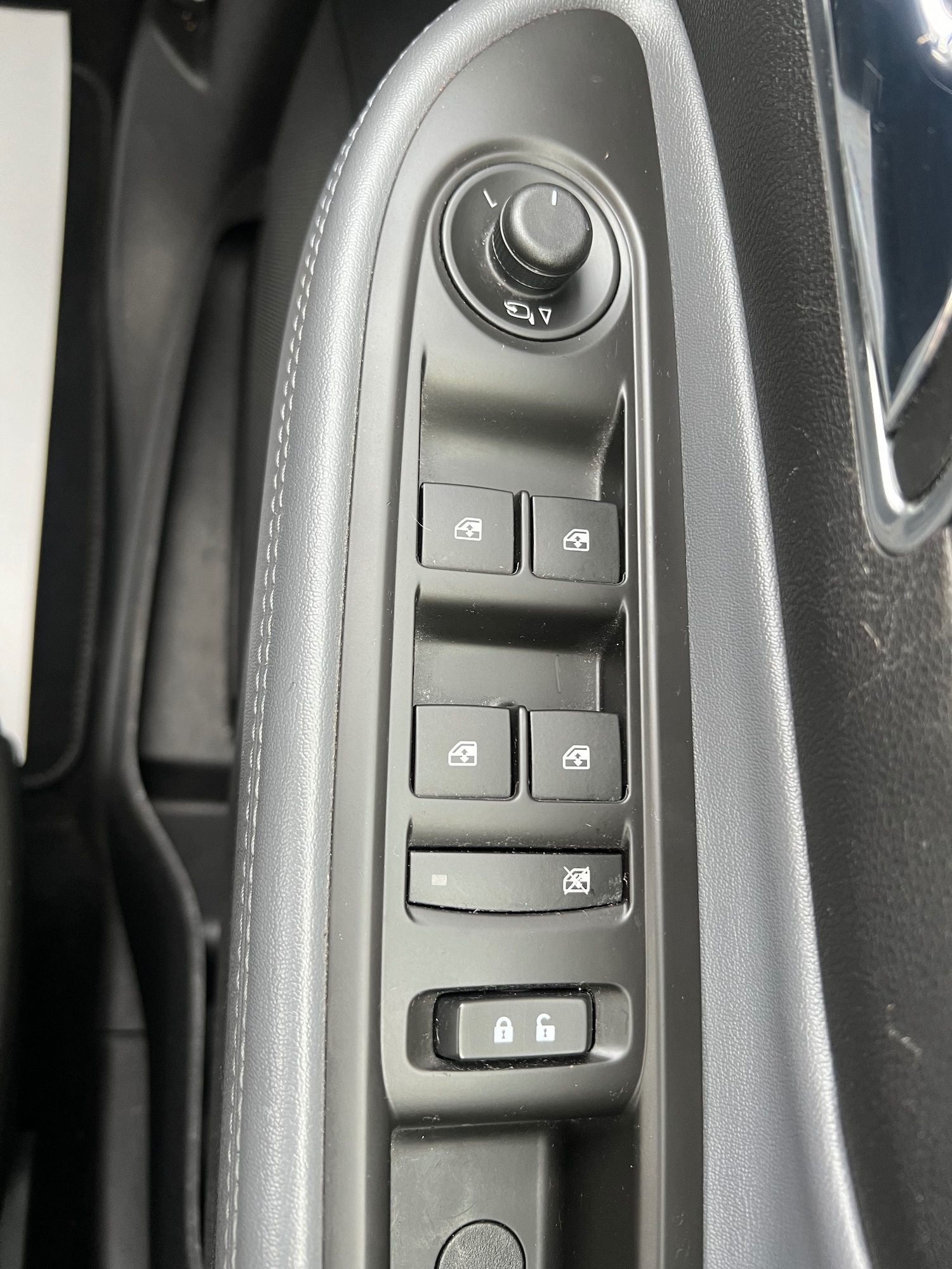 Used Vauxhall Mokka 2016 for sale - 76437946: Photo 27