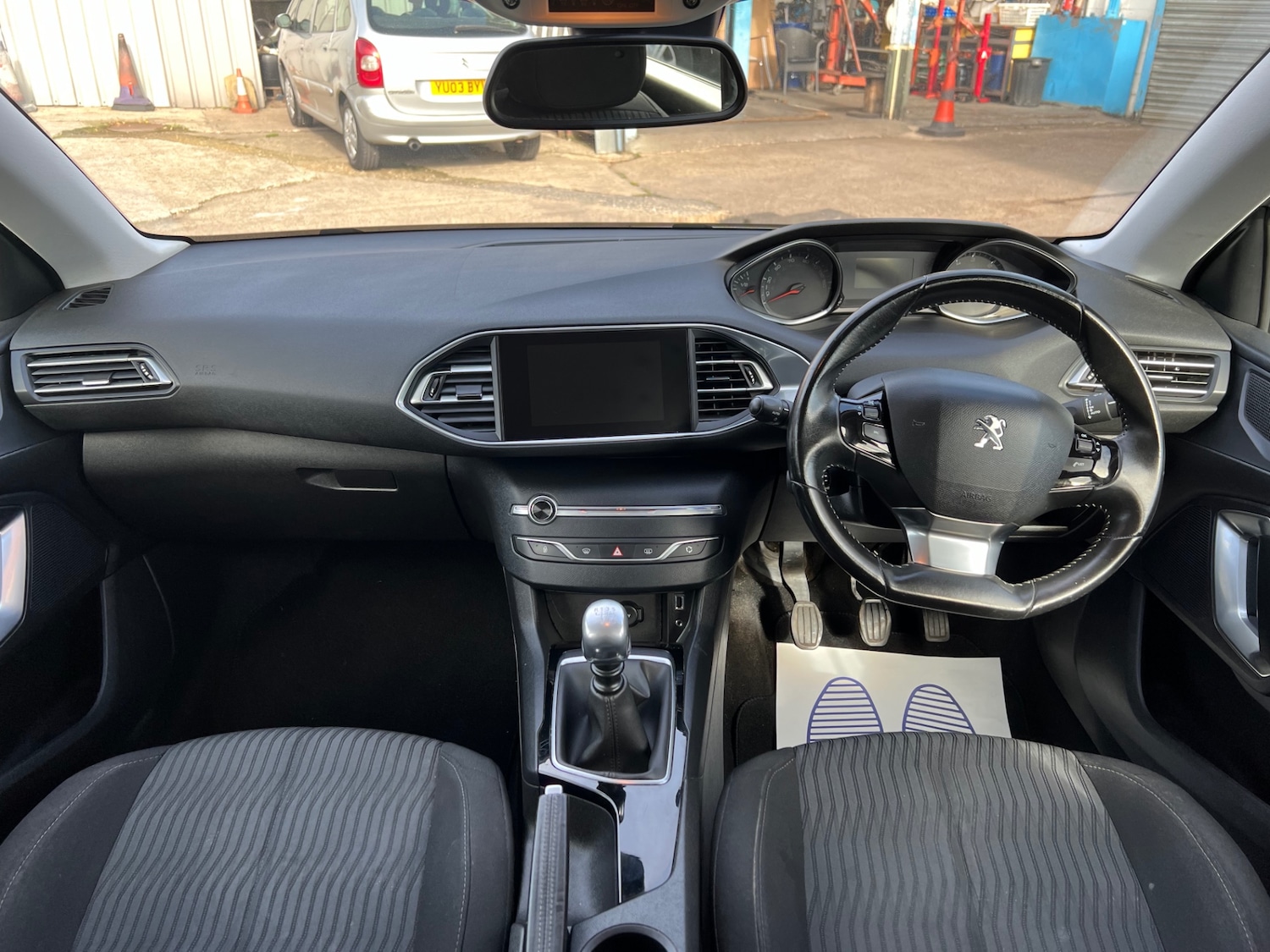 Used Peugeot 308 2016 for sale - 76437345: Photo 17