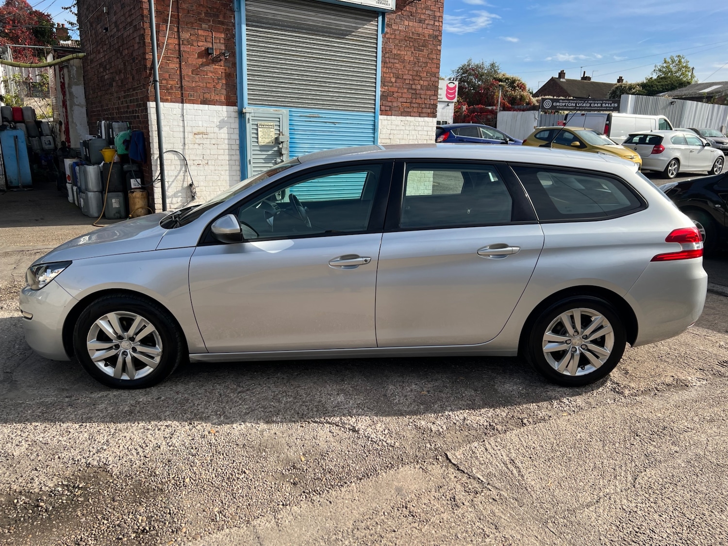 Used Peugeot 308 2016 for sale - 76437345: Photo 6