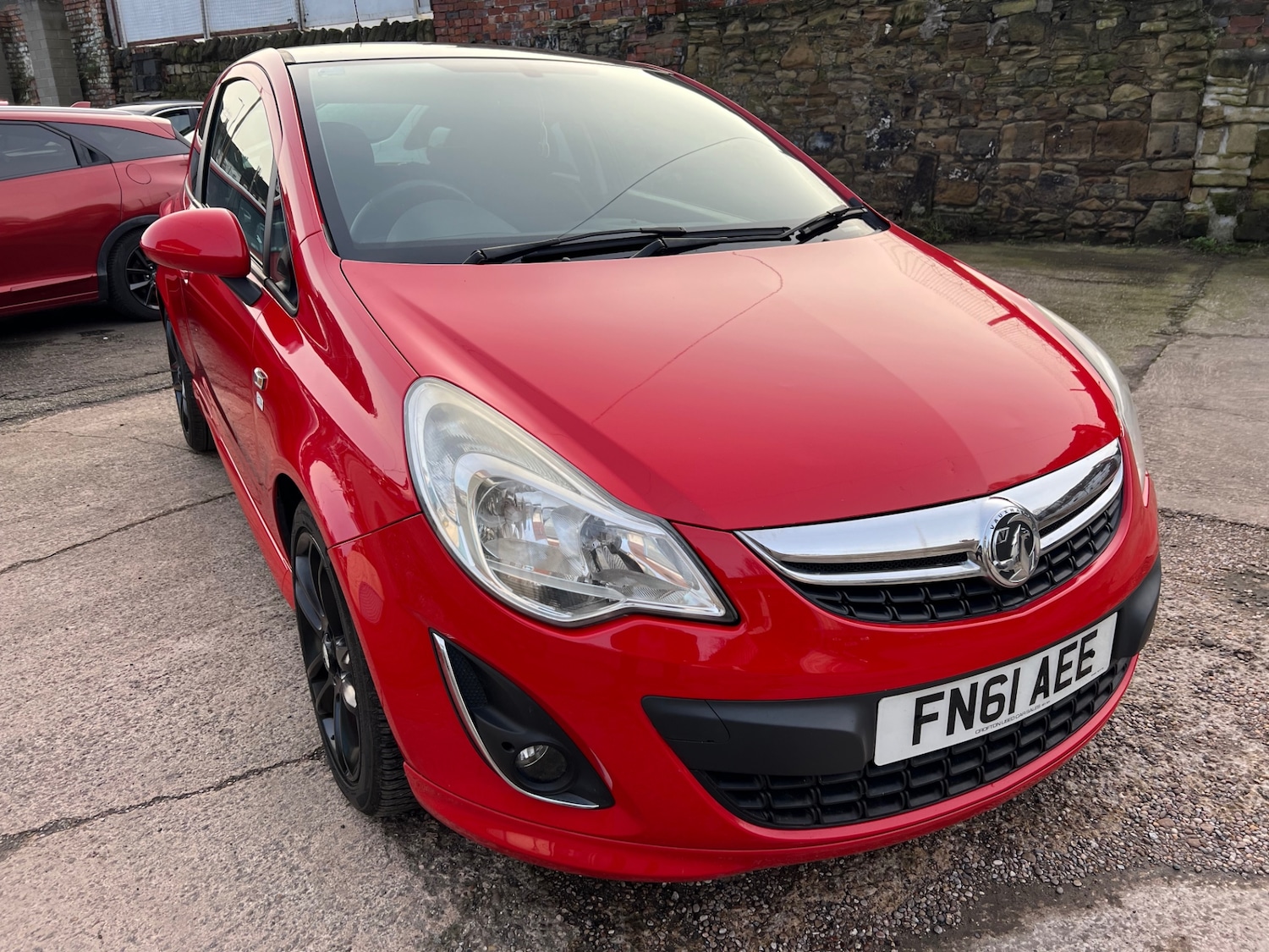 Used Vauxhall Corsa 2012 for sale - 77681544: Photo 2