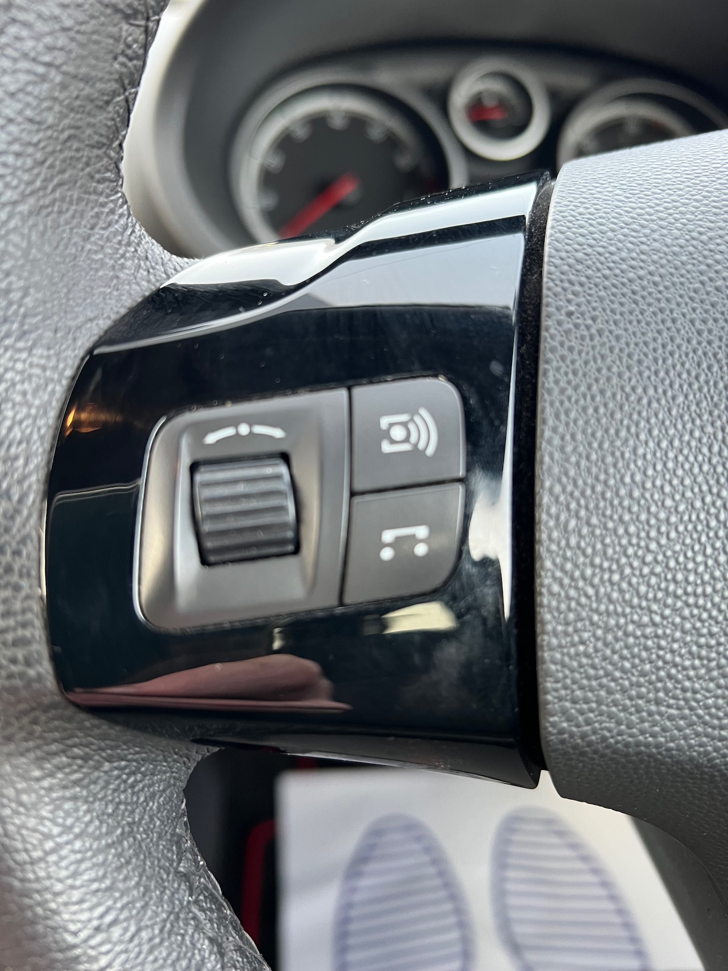 Used Vauxhall Corsa 2012 for sale - 77681544: Photo 22