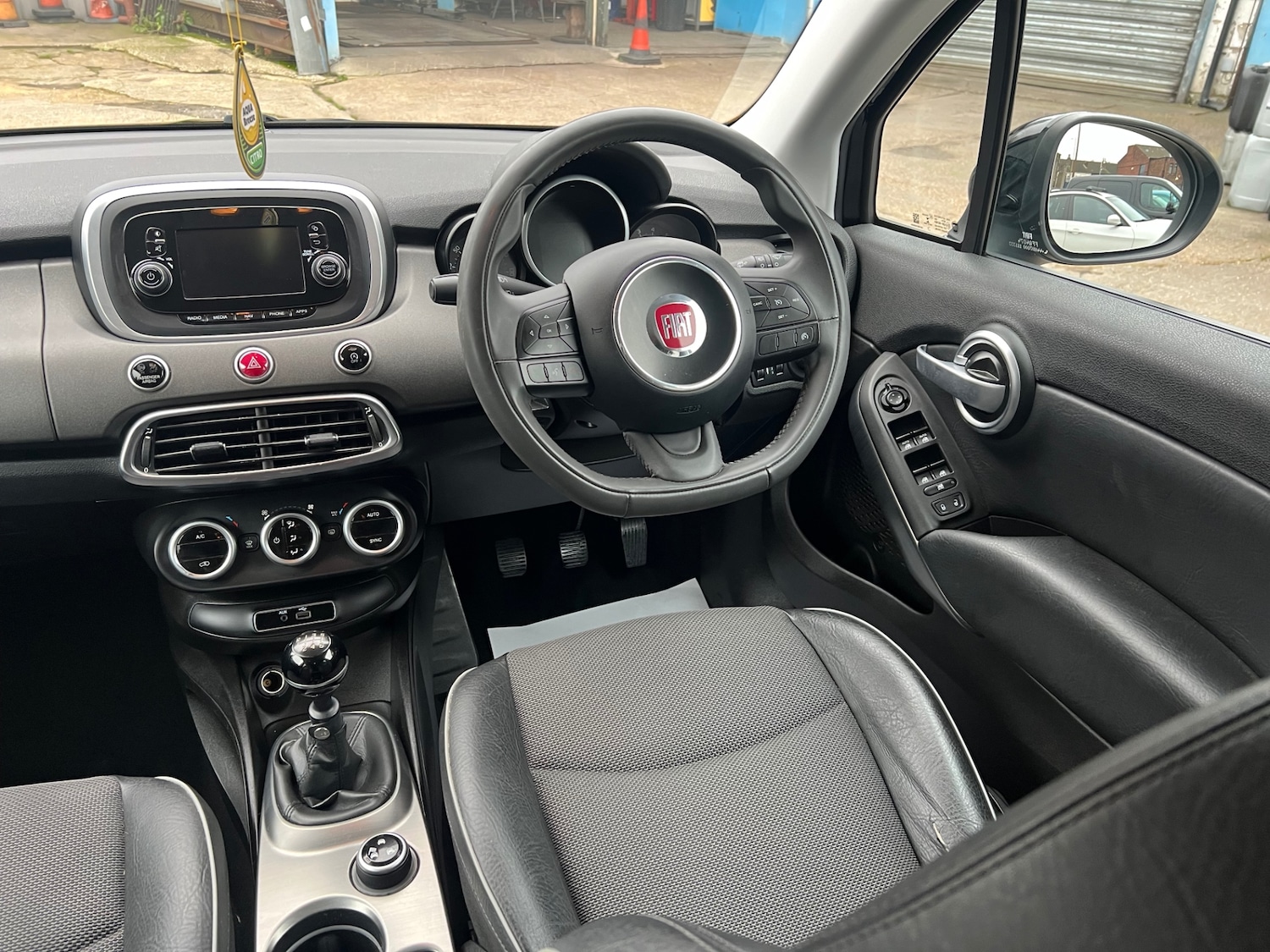 Used Fiat 500X 2015 for sale - 77329502: Photo 19