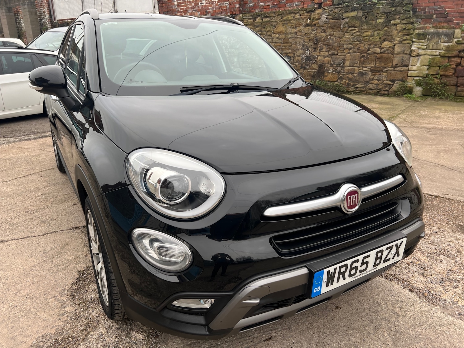 Used Fiat 500X 2015 for sale - 77329502: Photo 2
