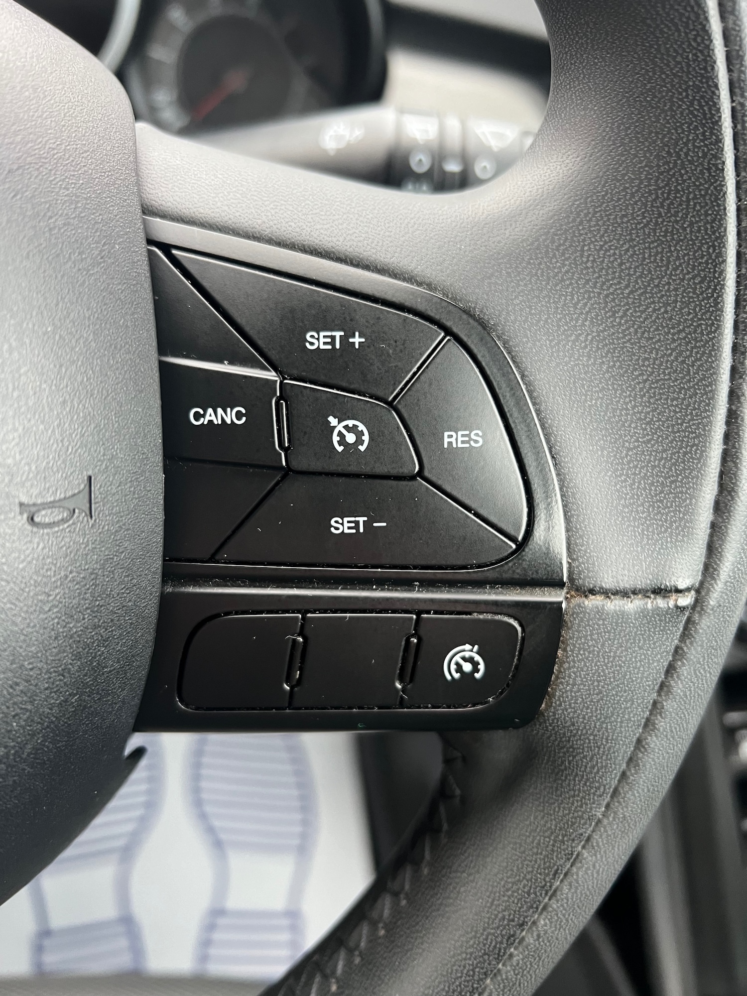 Used Fiat 500X 2015 for sale - 77329502: Photo 26