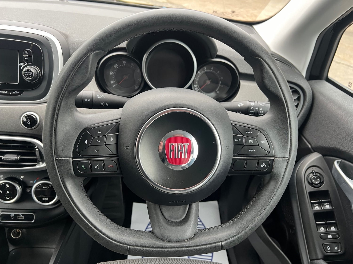 Used Fiat 500X 2015 for sale - 77329502: Photo 27