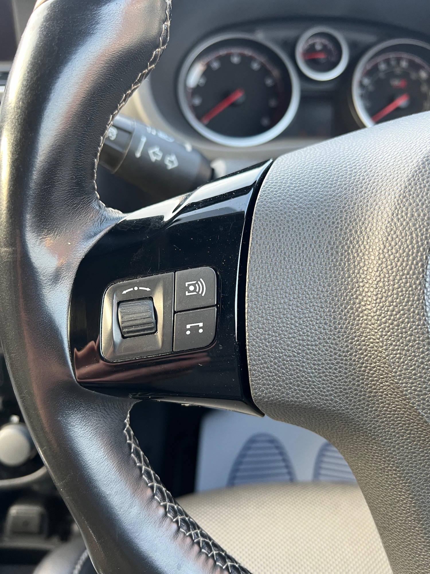 Used Vauxhall Corsa 2012 for sale - 78183535: Photo 23