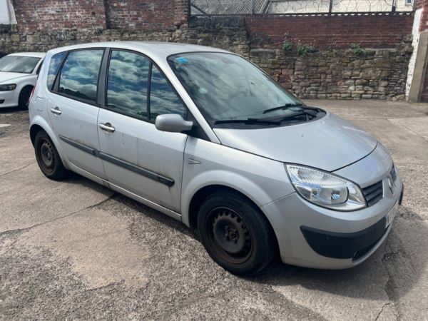 Cheap Renault Scenic 2018 (55) - 1.5 dCi 5dr LHD for sale in Wakefield, West Yorkshire