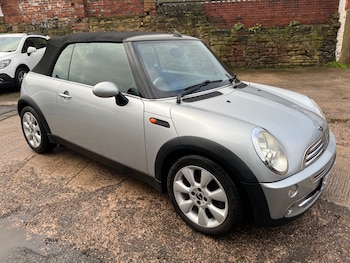 Used MINI Convertible 2007 for sale - 77679697: Photo
