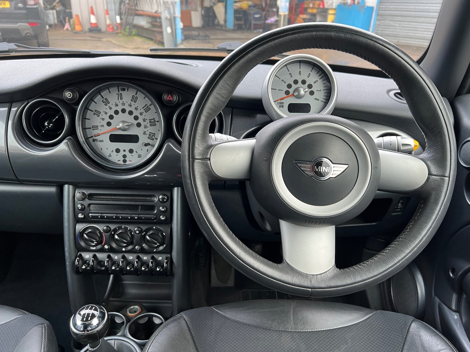 Used MINI Convertible 2007 for sale - 77679697: Photo 21