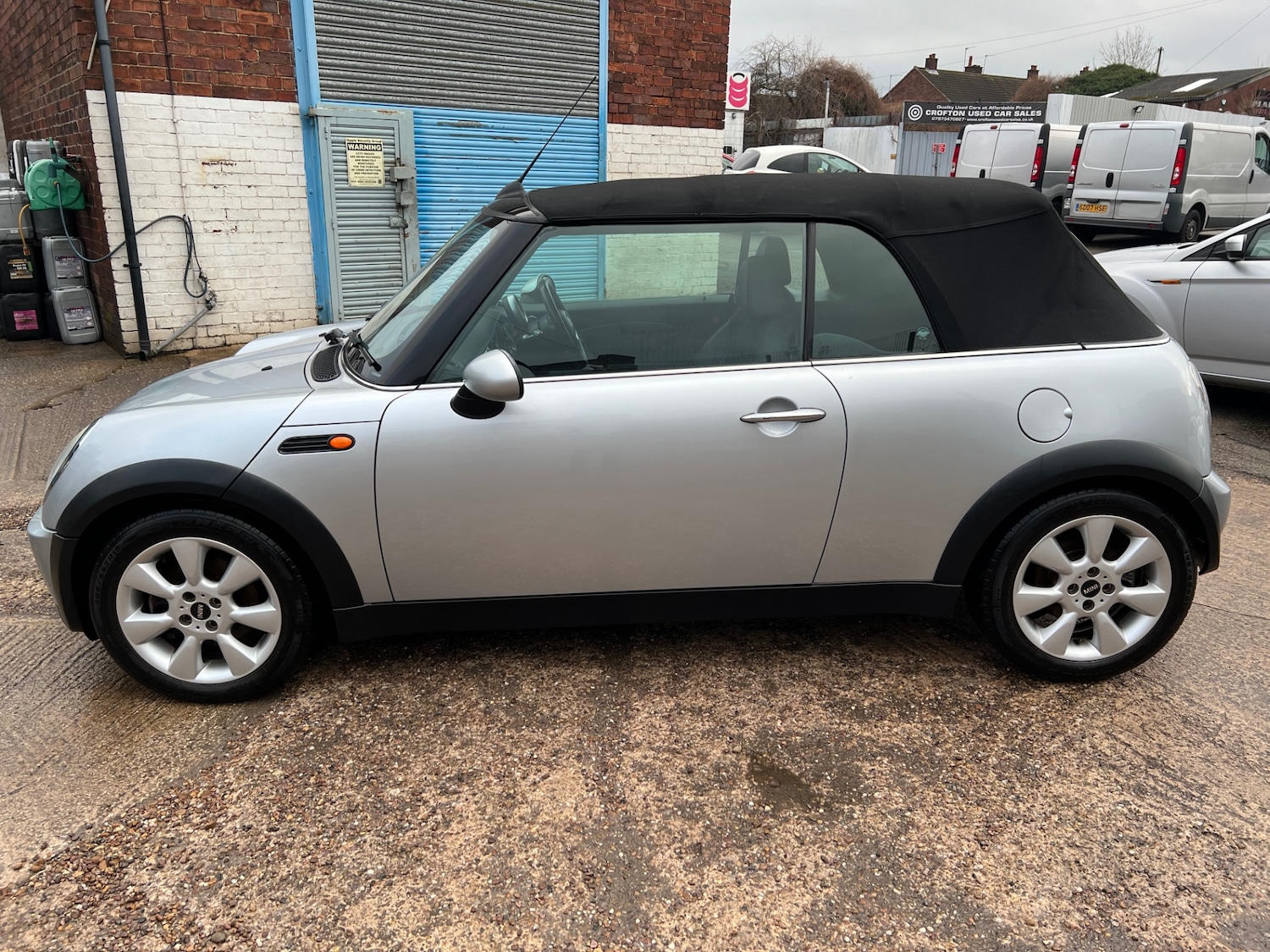 Used MINI Convertible 2007 for sale - 77679697: Photo 6