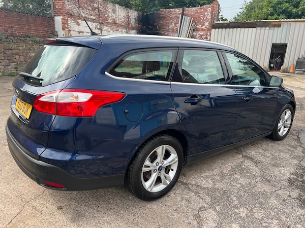 Used Ford Focus 2013 for sale - 75374479: Photo 11