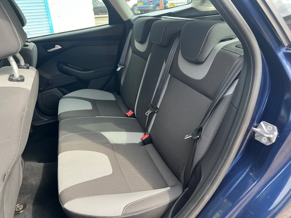 Used Ford Focus 2013 for sale - 75374479: Photo 16