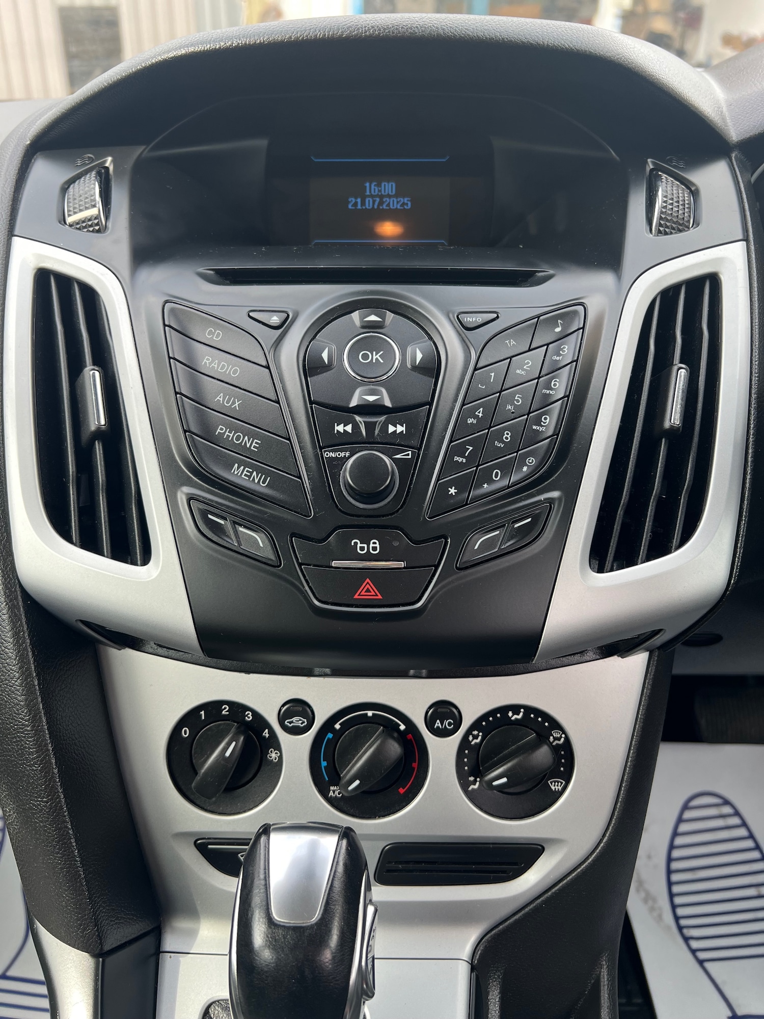 Vehicle 21