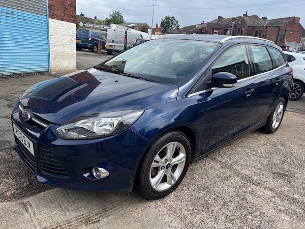 Used Ford Focus 2013 for sale - 75374479: Photo 5