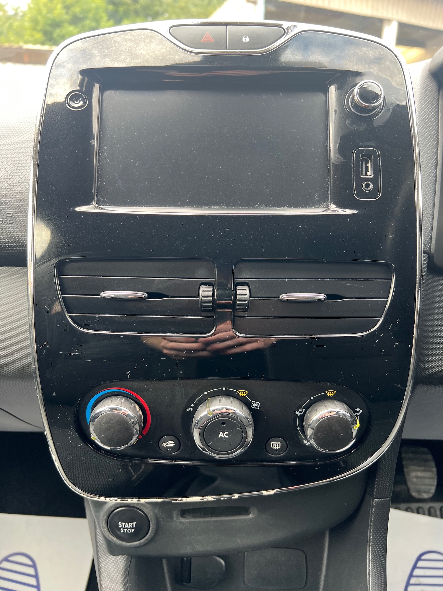 Vehicle 21
