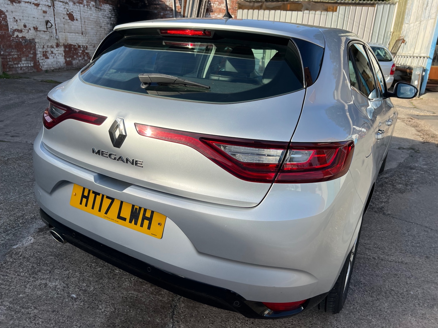 Used Renault Megane 2017 for sale - 76437933: Photo 10