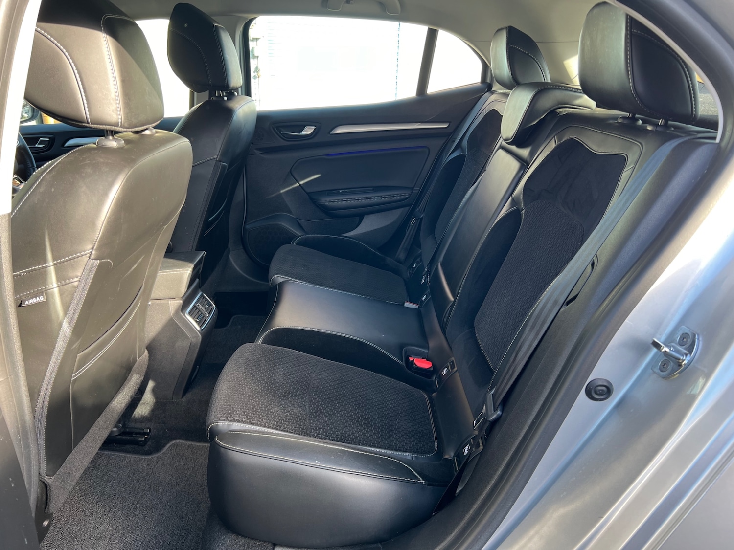 Used Renault Megane 2017 for sale - 76437933: Photo 16