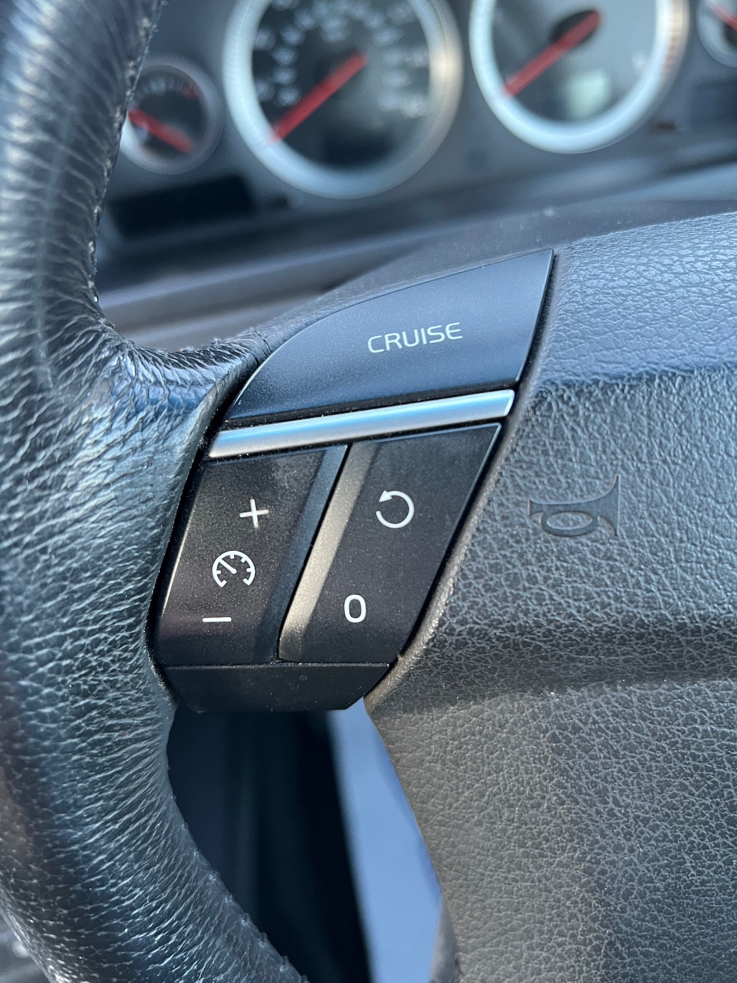 Used Volvo XC90 2010 for sale - 78061490: Photo 25