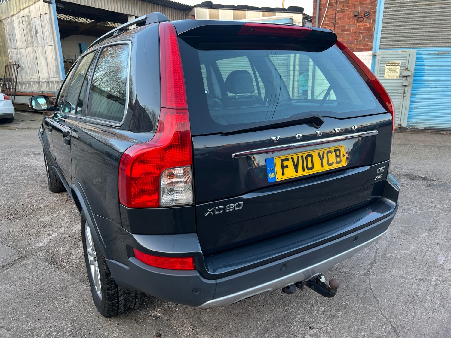 Used Volvo XC90 2010 for sale - 78061490: Photo 8