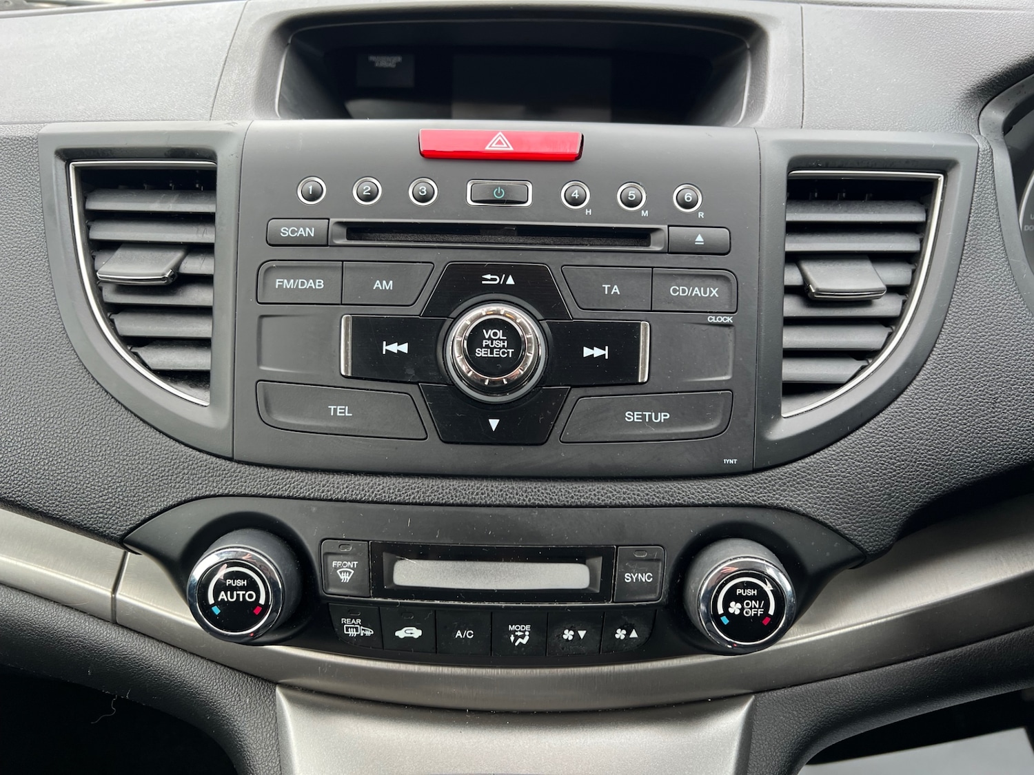 Used Honda CR-V 2015 for sale - 78061483: Photo 21