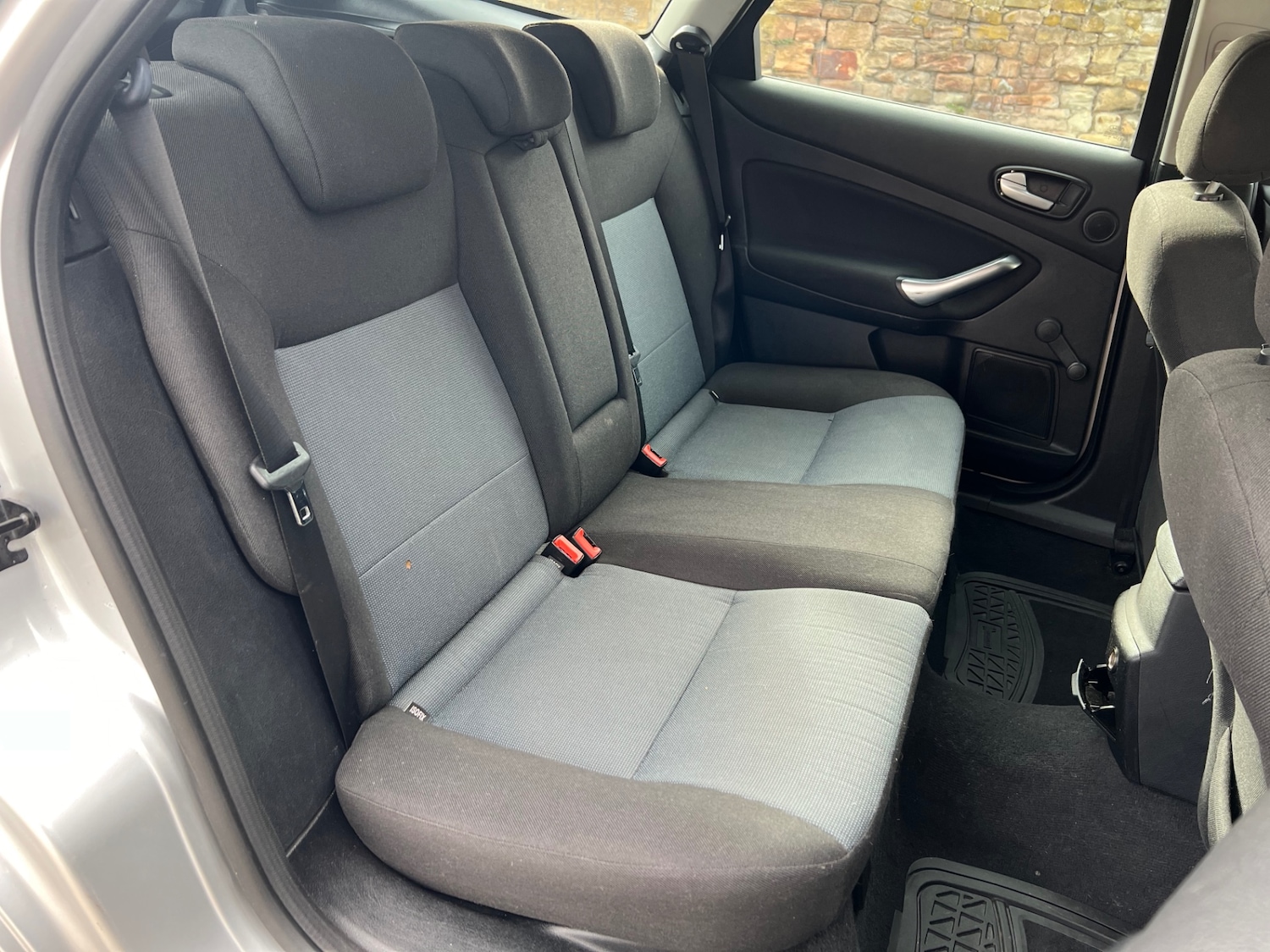 Used Ford Mondeo 2010 for sale - 76316449: Photo 15