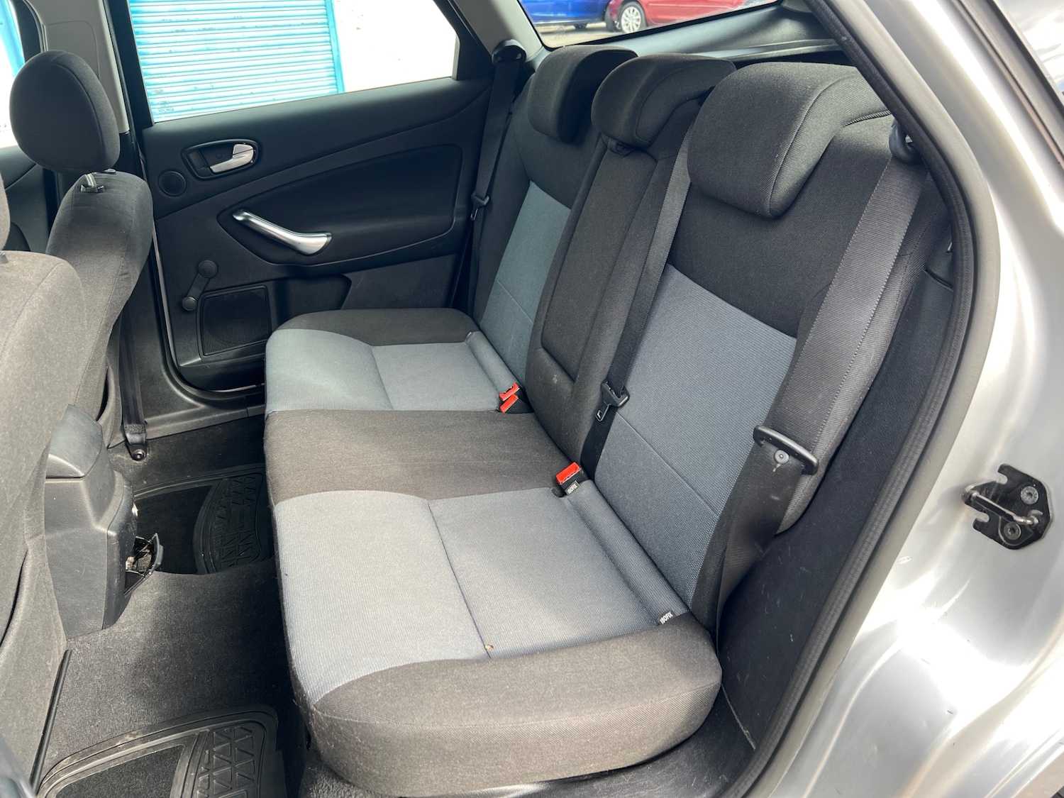 Used Ford Mondeo 2010 for sale - 76316449: Photo 17