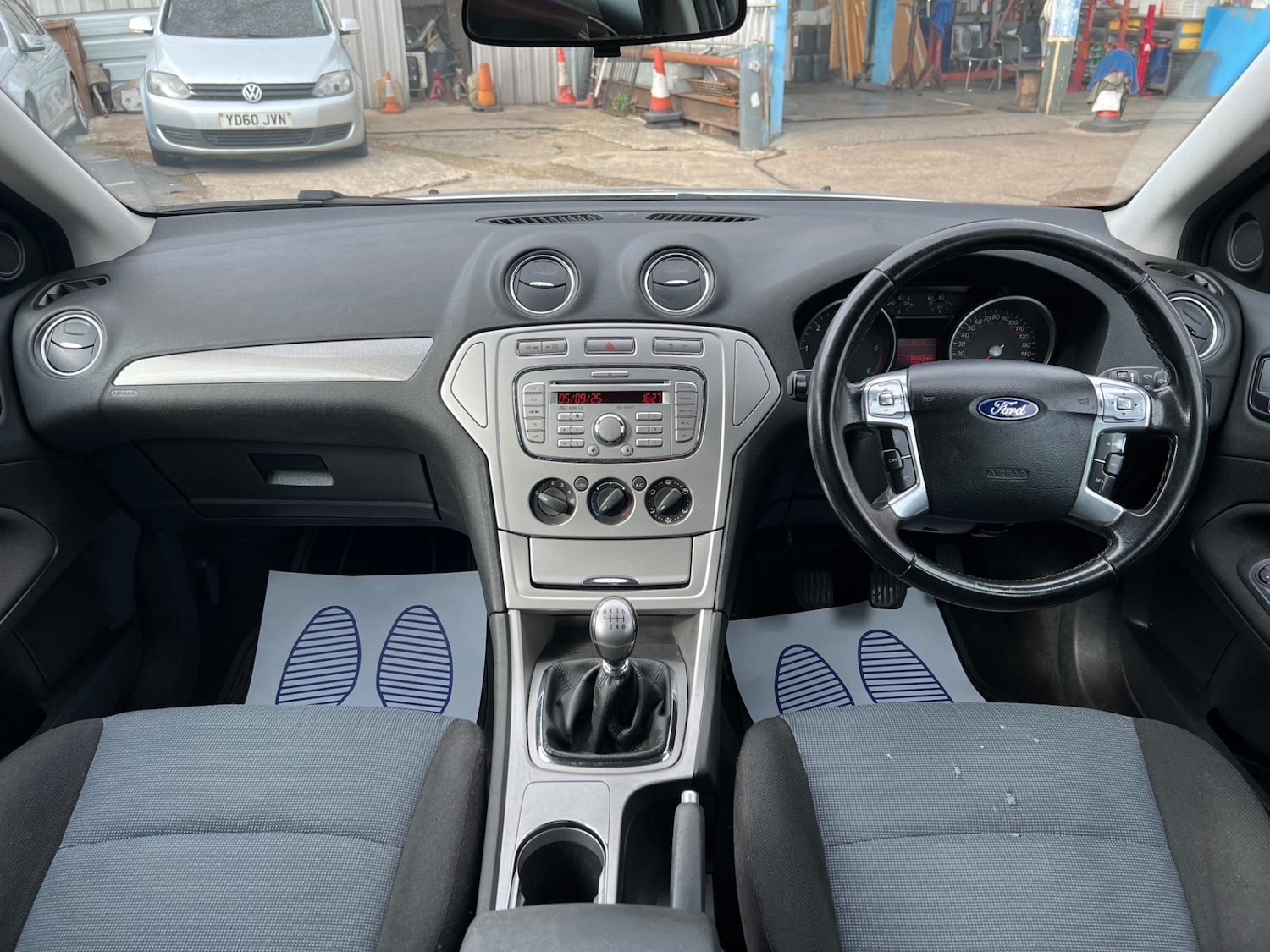 Used Ford Mondeo 2010 for sale - 76316449: Photo 18