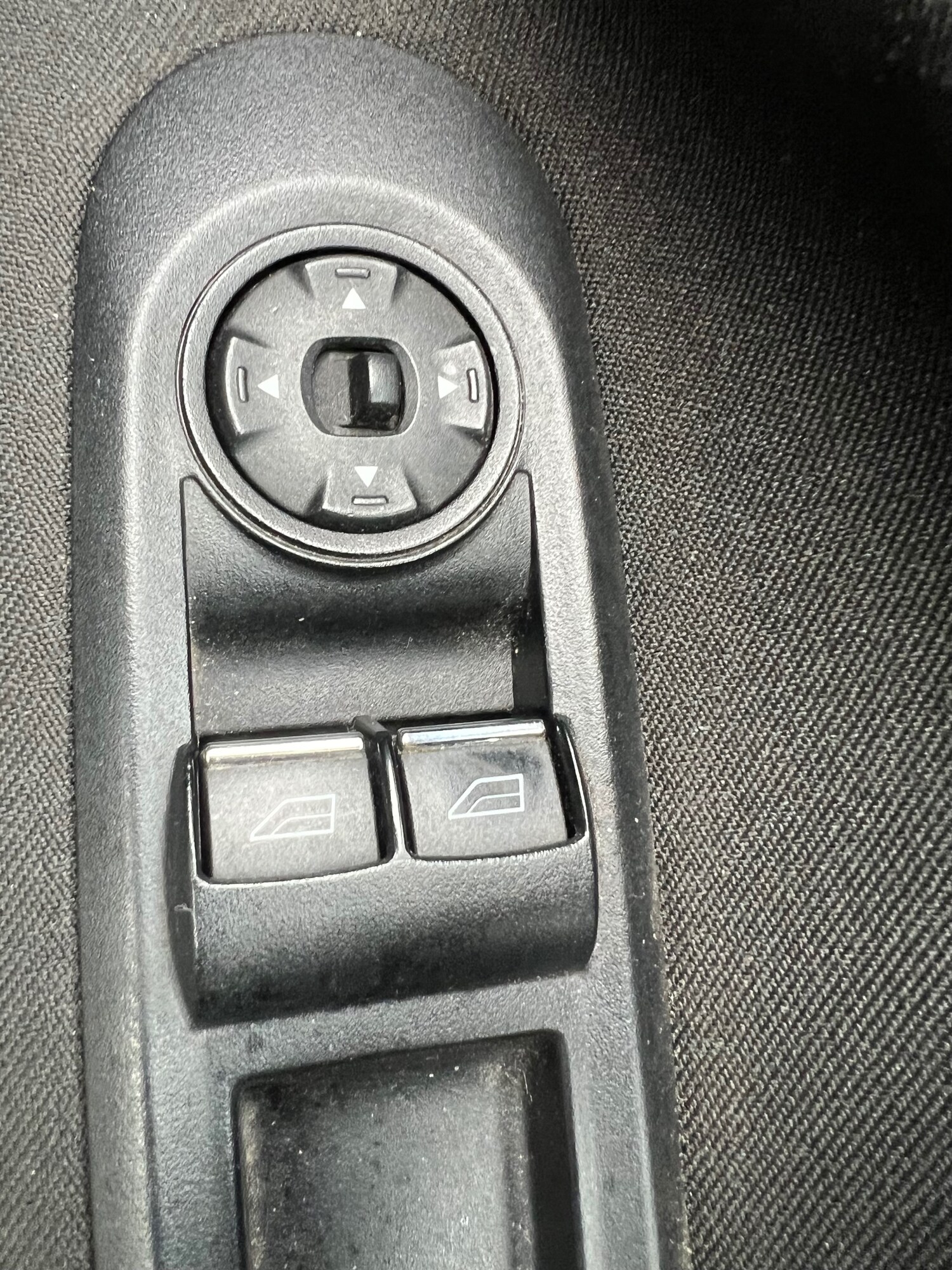 Used Ford Mondeo 2010 for sale - 76316449: Photo 28