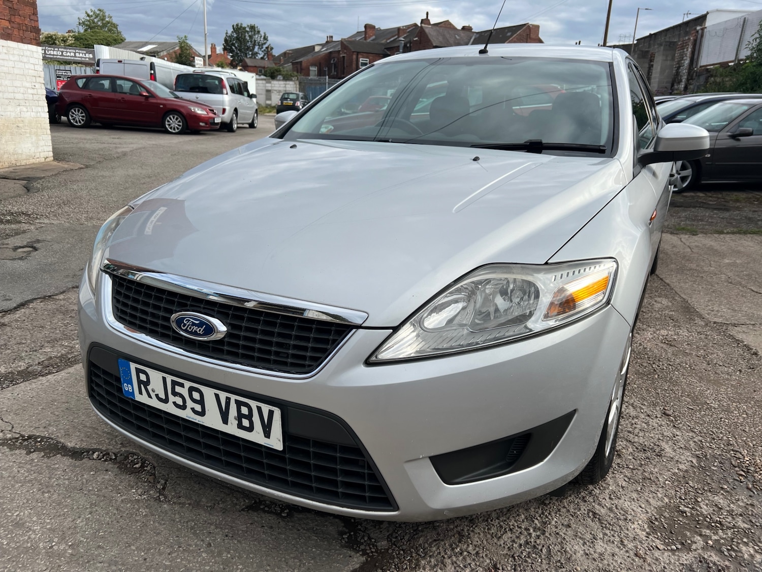 Used Ford Mondeo 2010 for sale - 76316449: Photo 4
