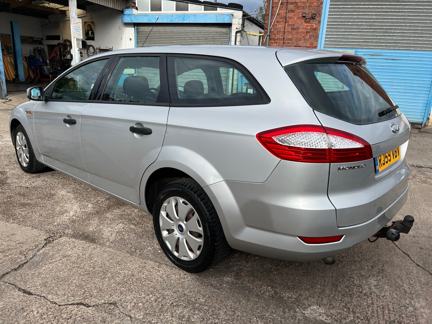 Used Ford Mondeo 2010 for sale - 76316449: Photo 7