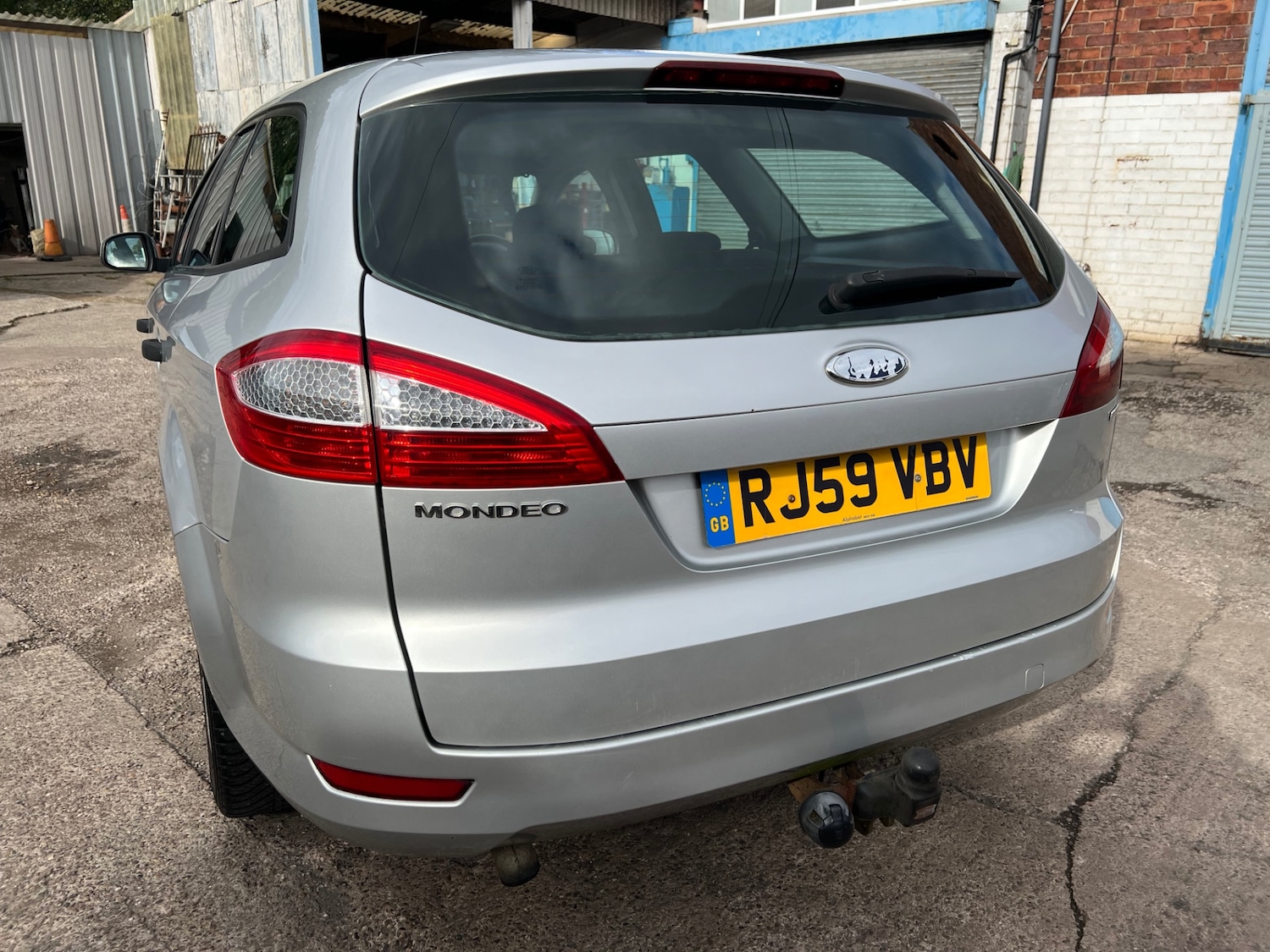 Used Ford Mondeo 2010 for sale - 76316449: Photo 8