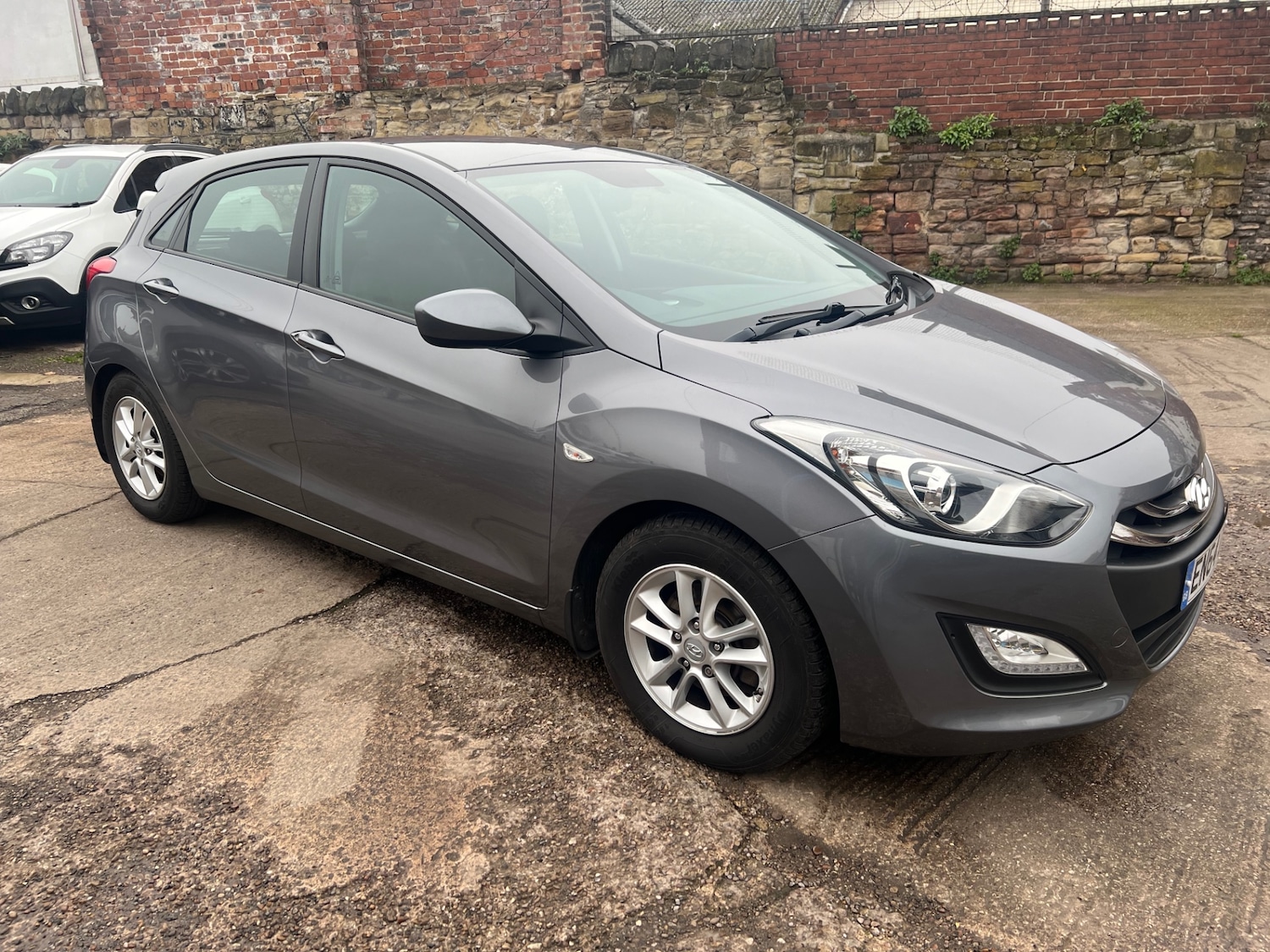 Used Hyundai i30 2015 for sale - 76656398: Photo 1