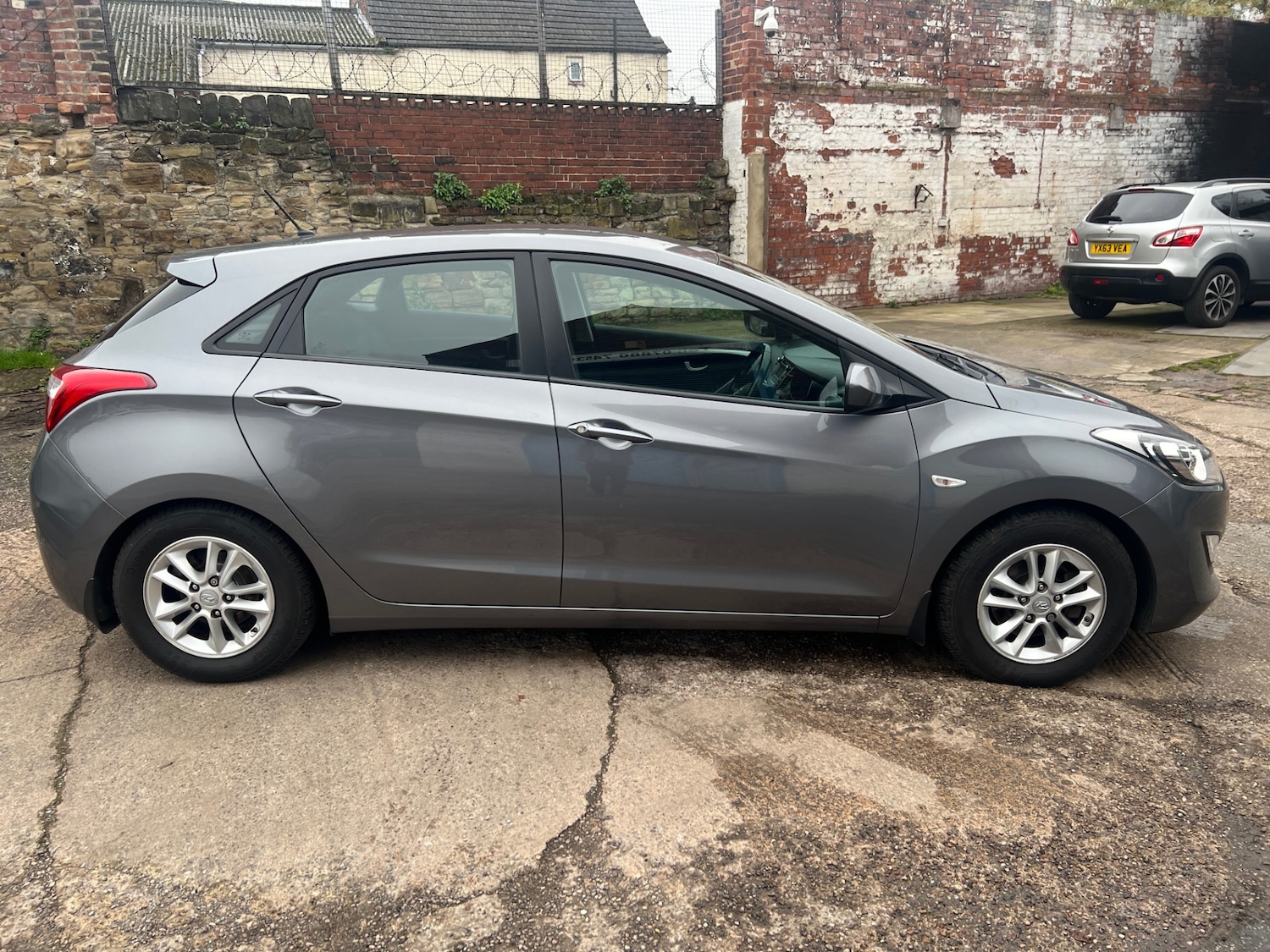 Used Hyundai i30 2015 for sale - 76656398: Photo 12