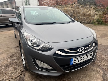 Used Hyundai i30 2015 for sale - 76656398: Photo