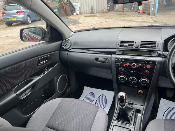 Used Mazda Mazda3 2009 for sale - 75374399: Photo 20