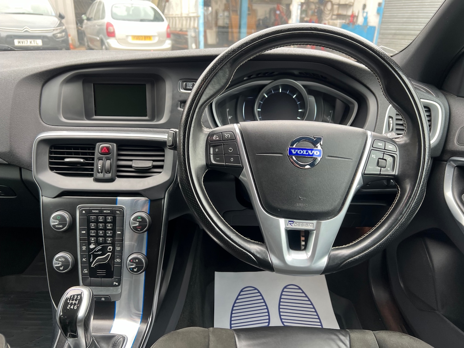 Used Volvo V40 2015 for sale - 76483145: Photo 18
